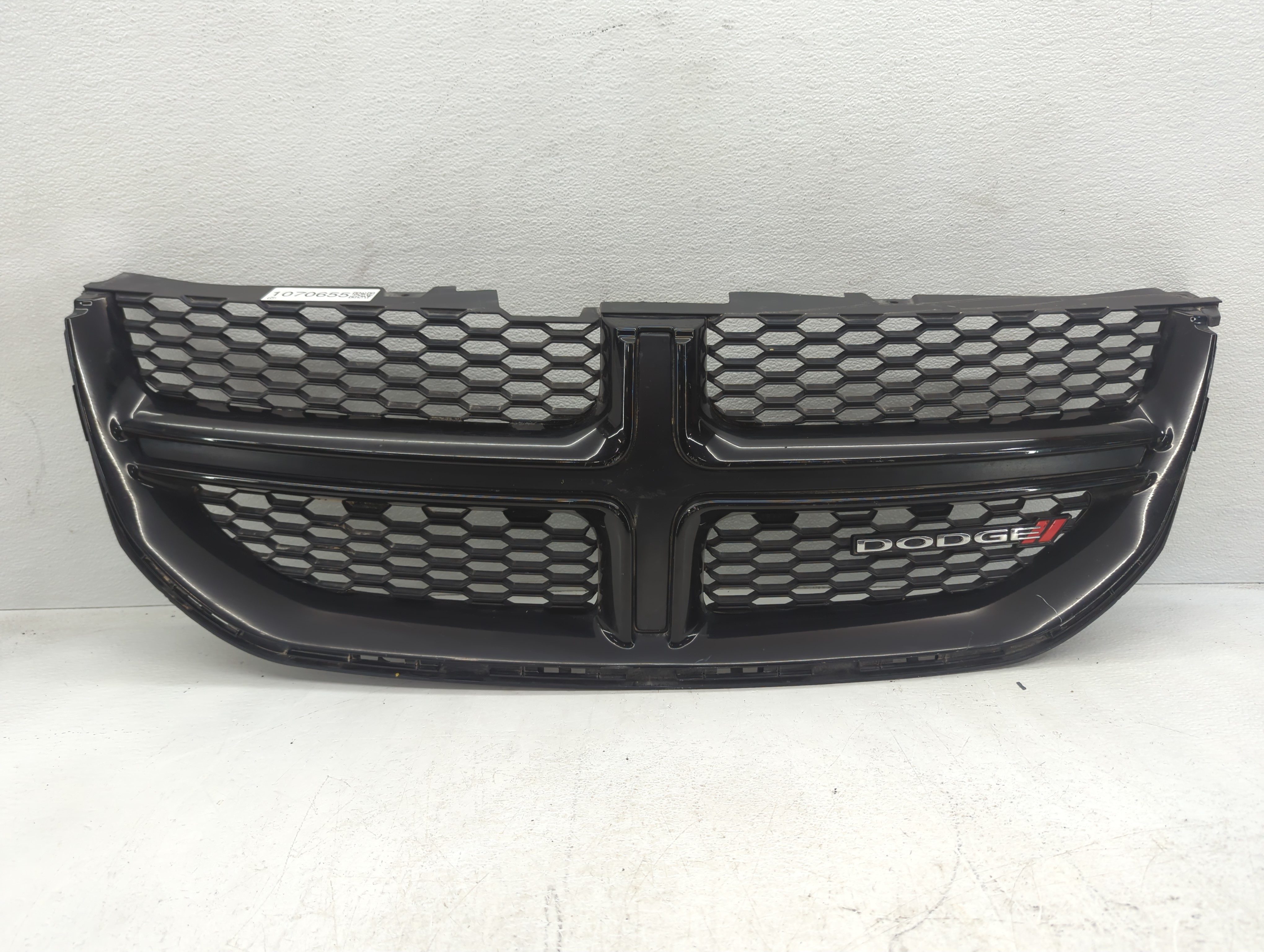 Picture of 2010-2013 Buick Lacrosse Front Bumper Grille Cover 1070655