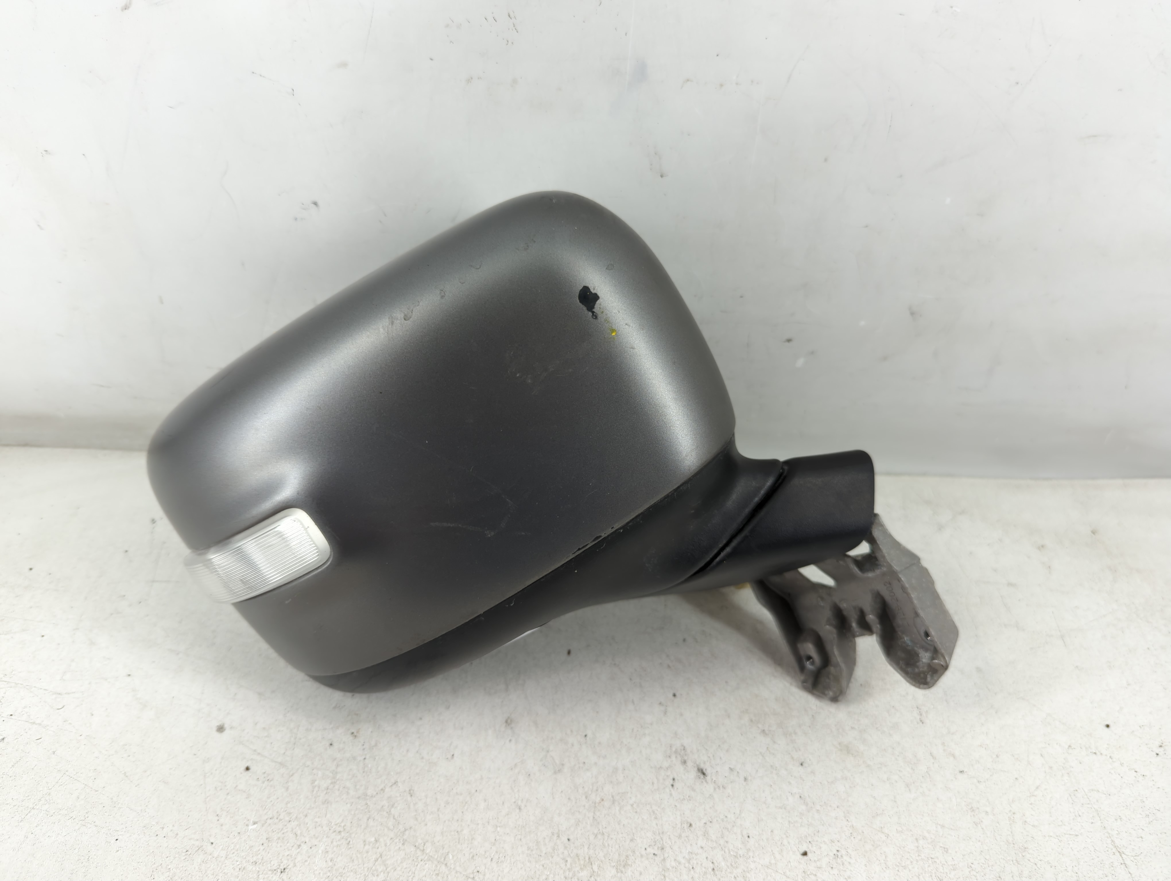 2015-2021 Jeep Renegade Passenger Right Side View Power Door Mirror Grey 1070834 - Oemusedautoparts1.com
