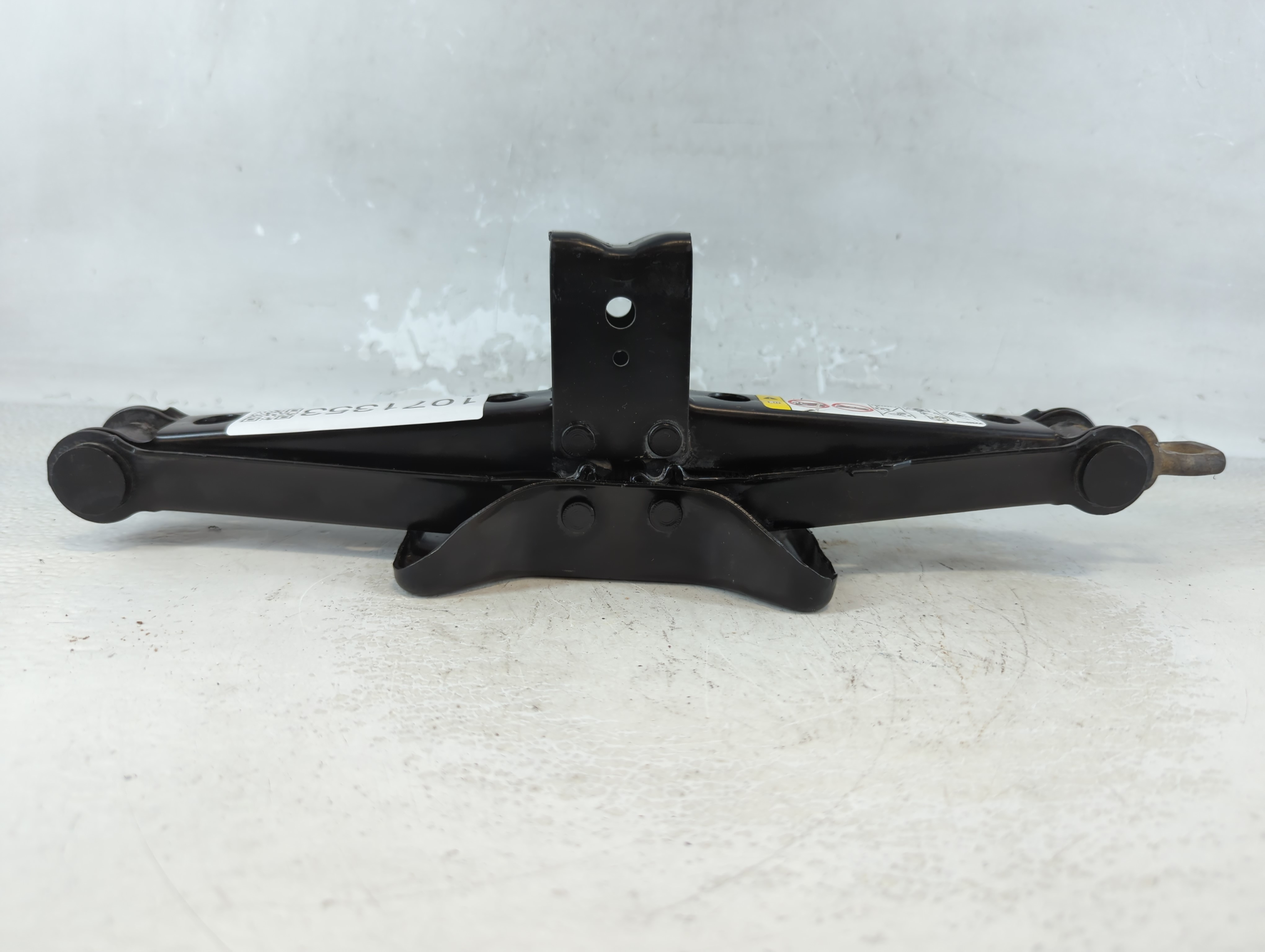 2016 Dodge Journey Spare Scissor Car Jack 1071353 - Oemusedautoparts1.com