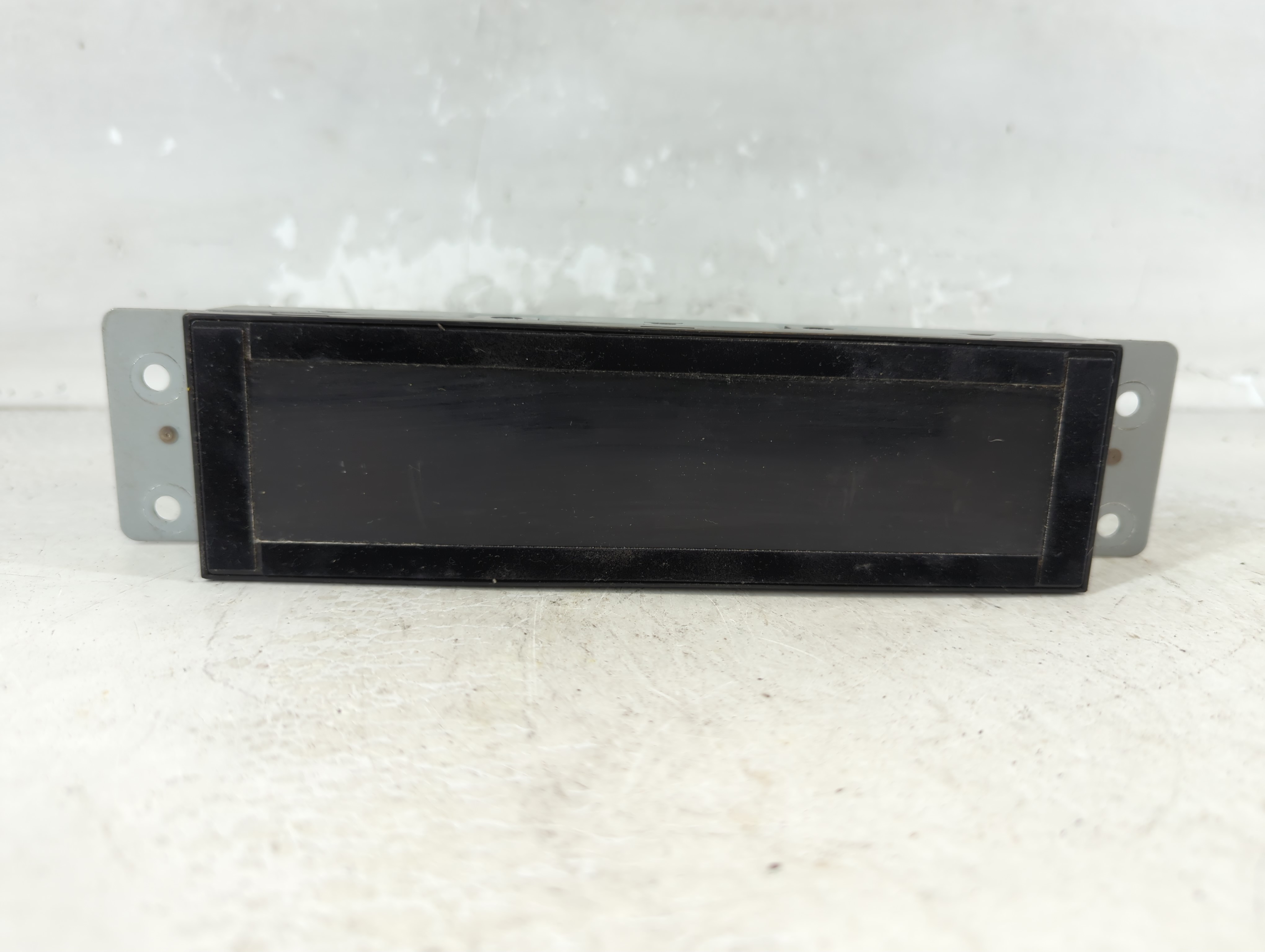 2010-2012 Ford Fusion Information Display Screen 1071513 - Oemusedautoparts1.com