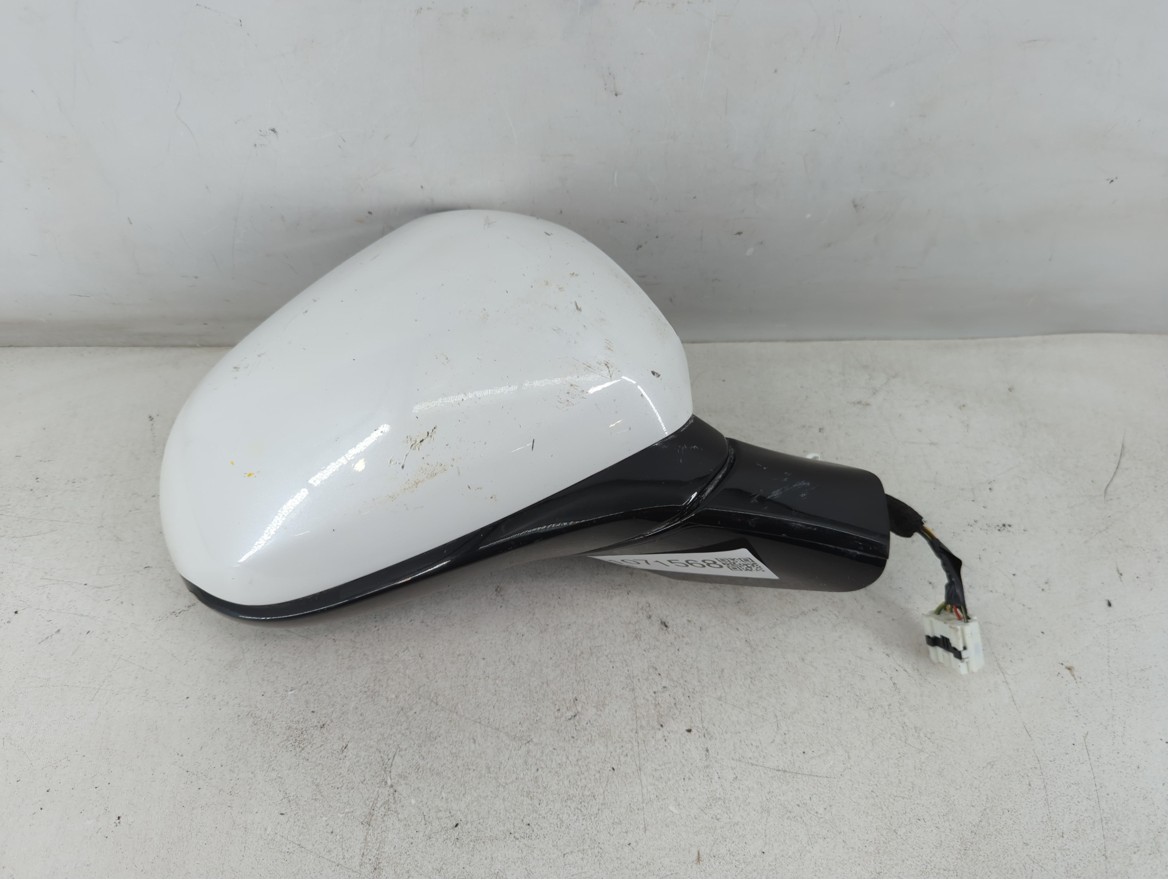 2020-2020 Hyundai Santa Fe Passenger Right Side View Power Door Mirror 1071568 - Oemusedautoparts1.com