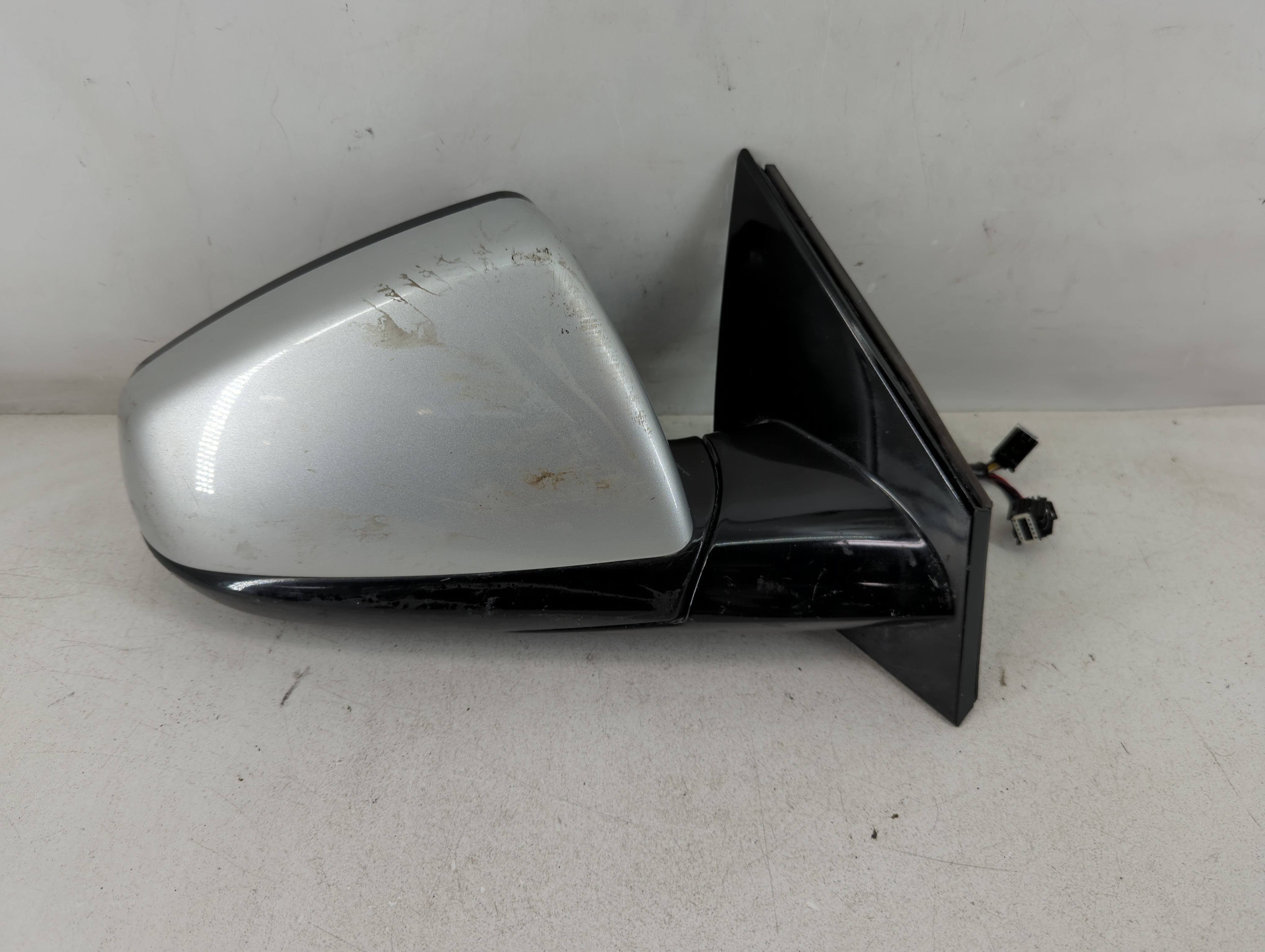 2010-2014 Cadillac Srx Passenger Right Side View Power Door Mirror 1071614 - Oemusedautoparts1.com