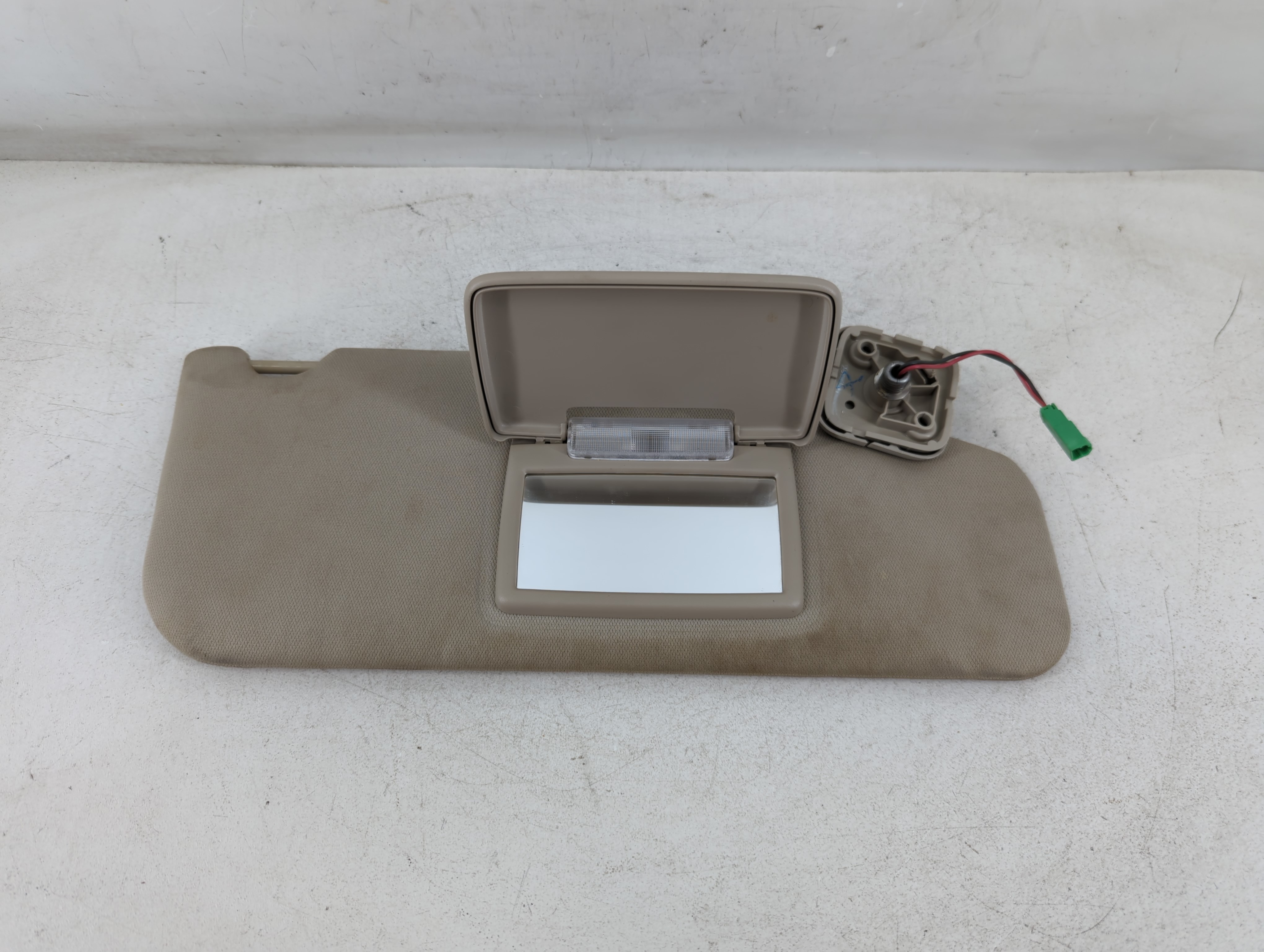 Picture of 2011-2014 Ford Edge Passenger Sun Visor Mirror Right Sunvisor Grey 1071625
