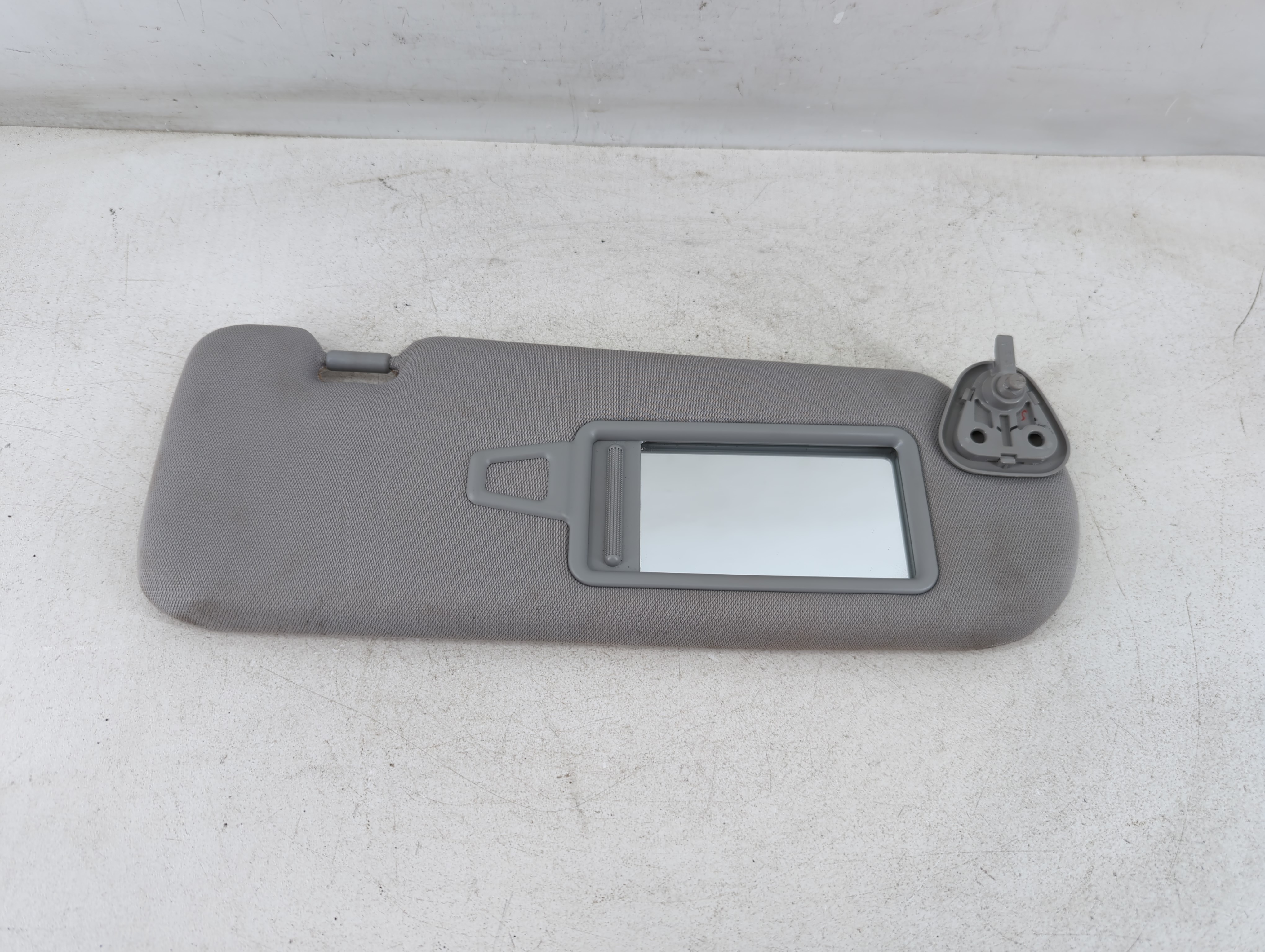2011-2014 Hyundai Sonata Passenger Sun Visor Mirror Right Sunvisor Grey 1071651 - Oemusedautoparts1.com
