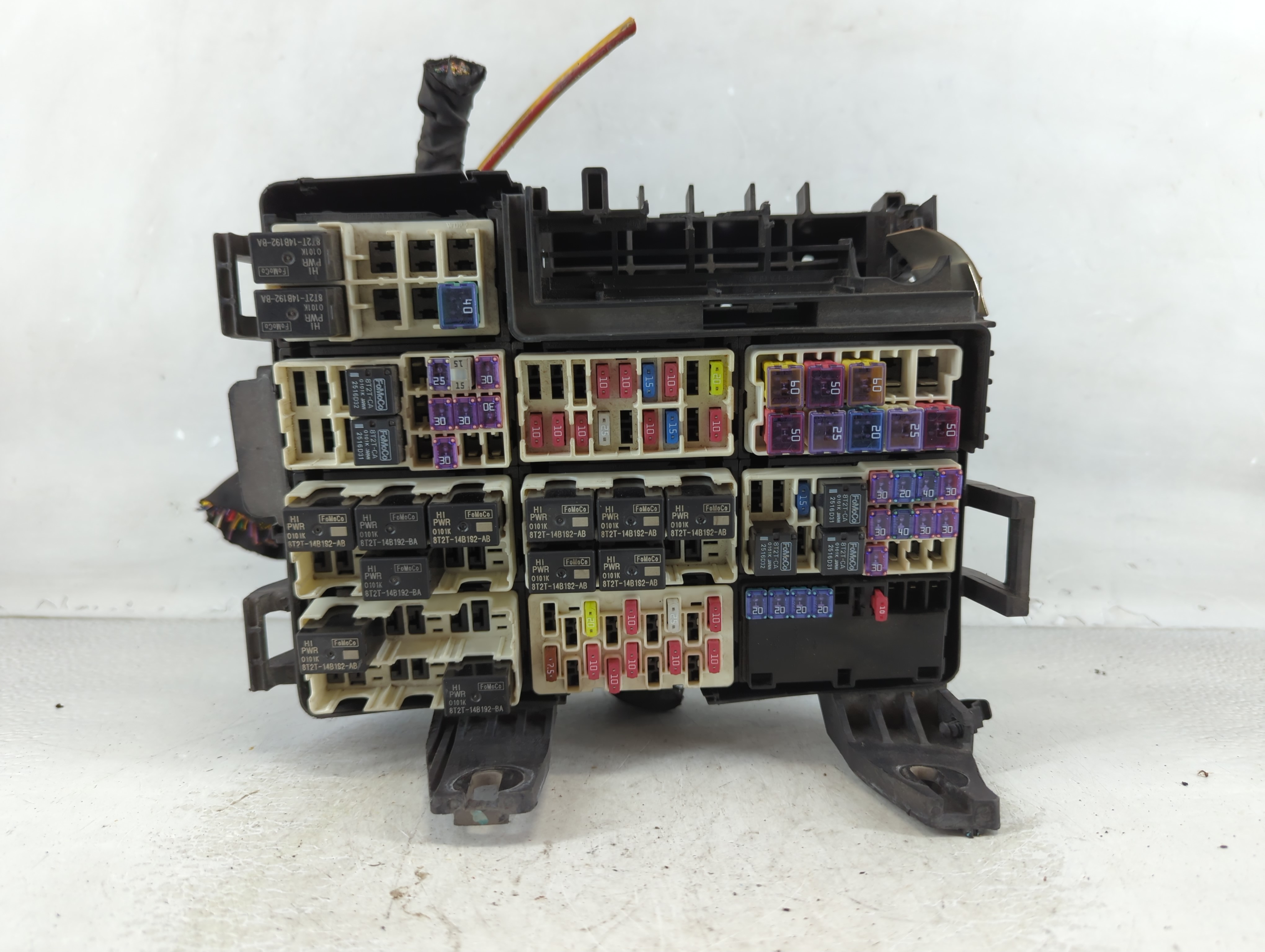 Picture of 2016 Ford F-150 Fusebox Fuse Box Relay Module Gl3t-12a81ajb 1071661