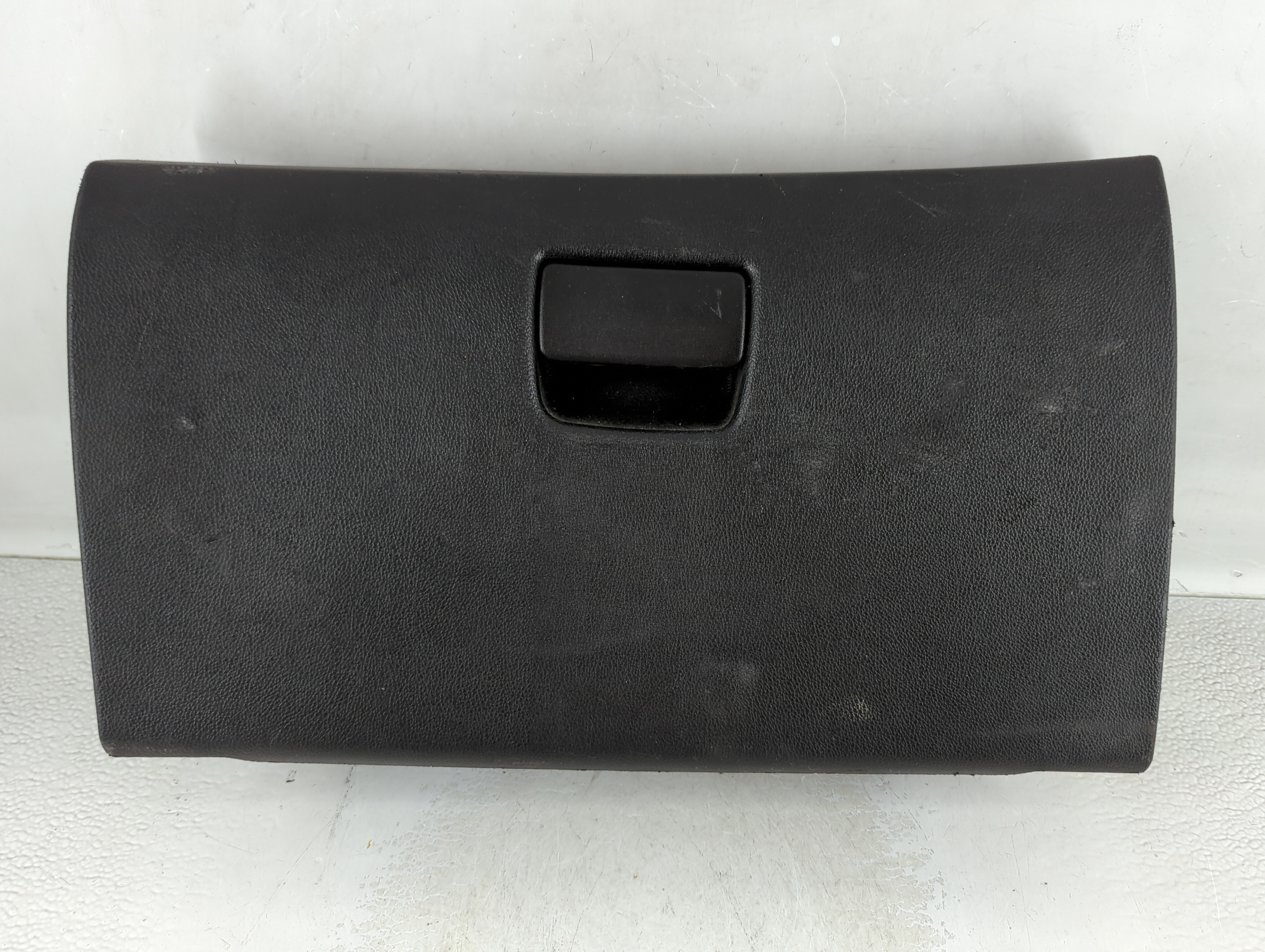 Picture of 2016 Chevrolet Cruze Passenger Glove Box Door Storage Compartment 1071674