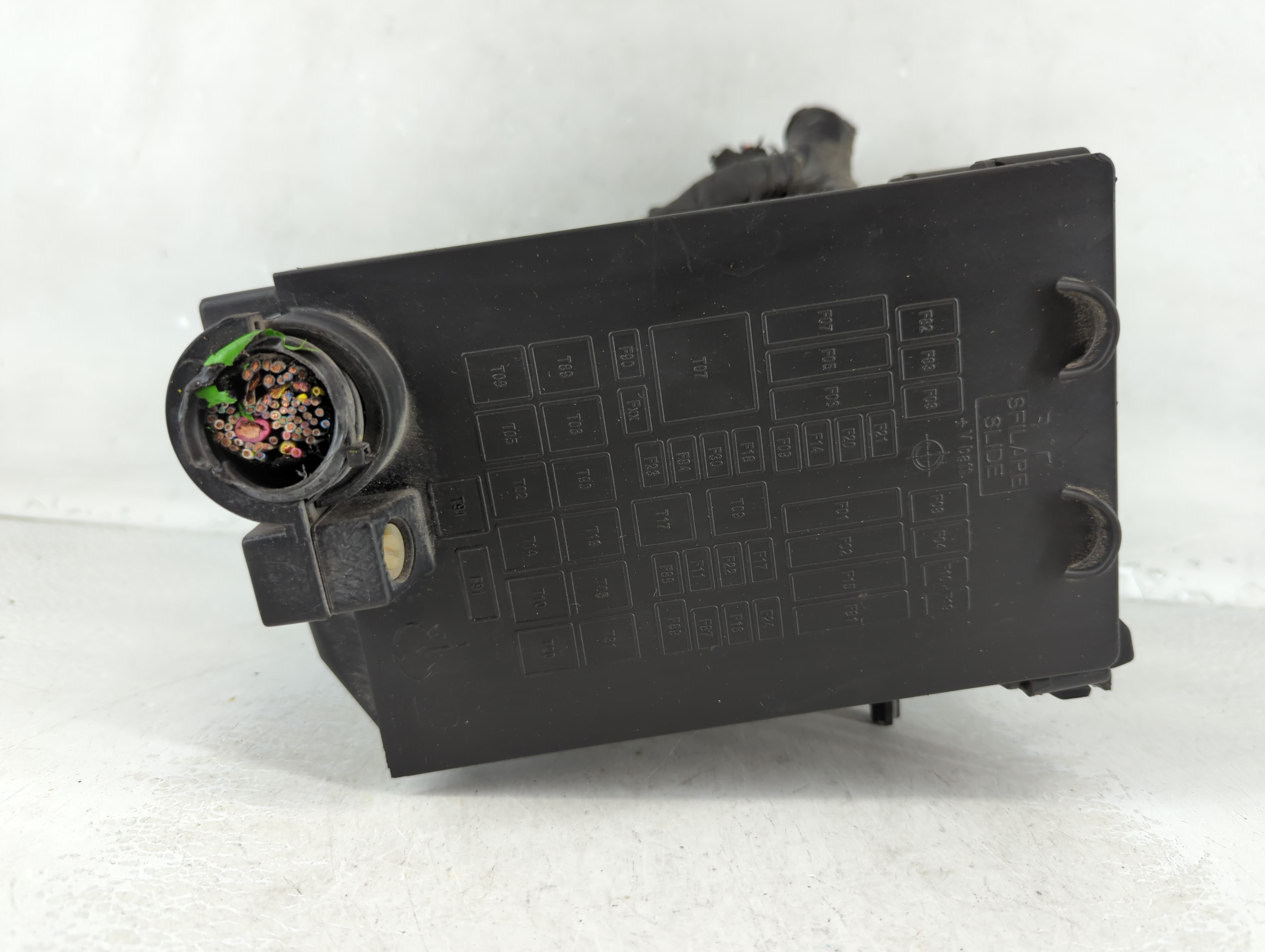 2018 Jeep Compass Fusebox Fuse Box Relay Module 52027004 1071678 - Oemusedautoparts1.com