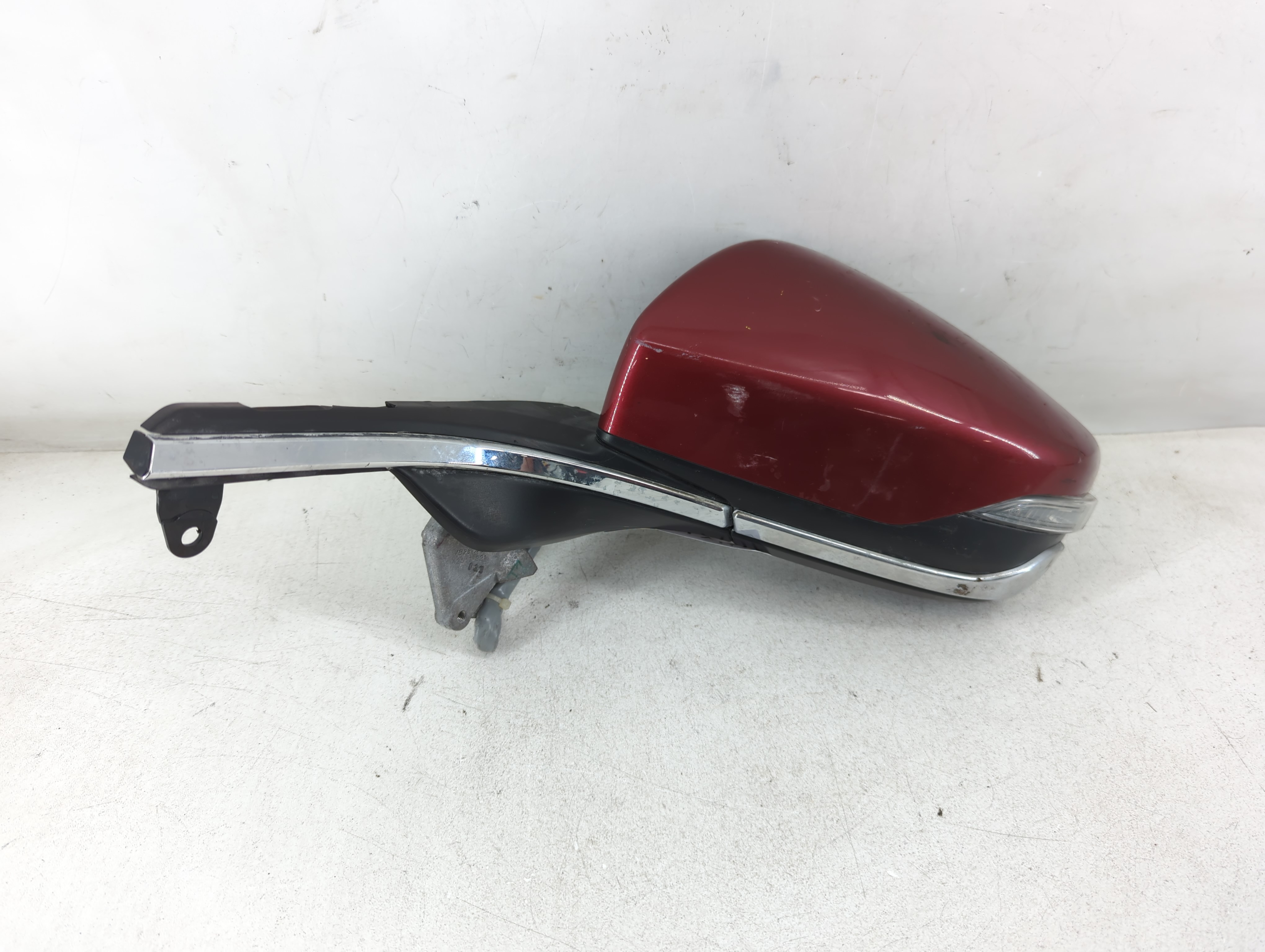 2020-2022 Subaru Legacy Driver Left Side View Power Door Mirror Red 1071703 - Oemusedautoparts1.com