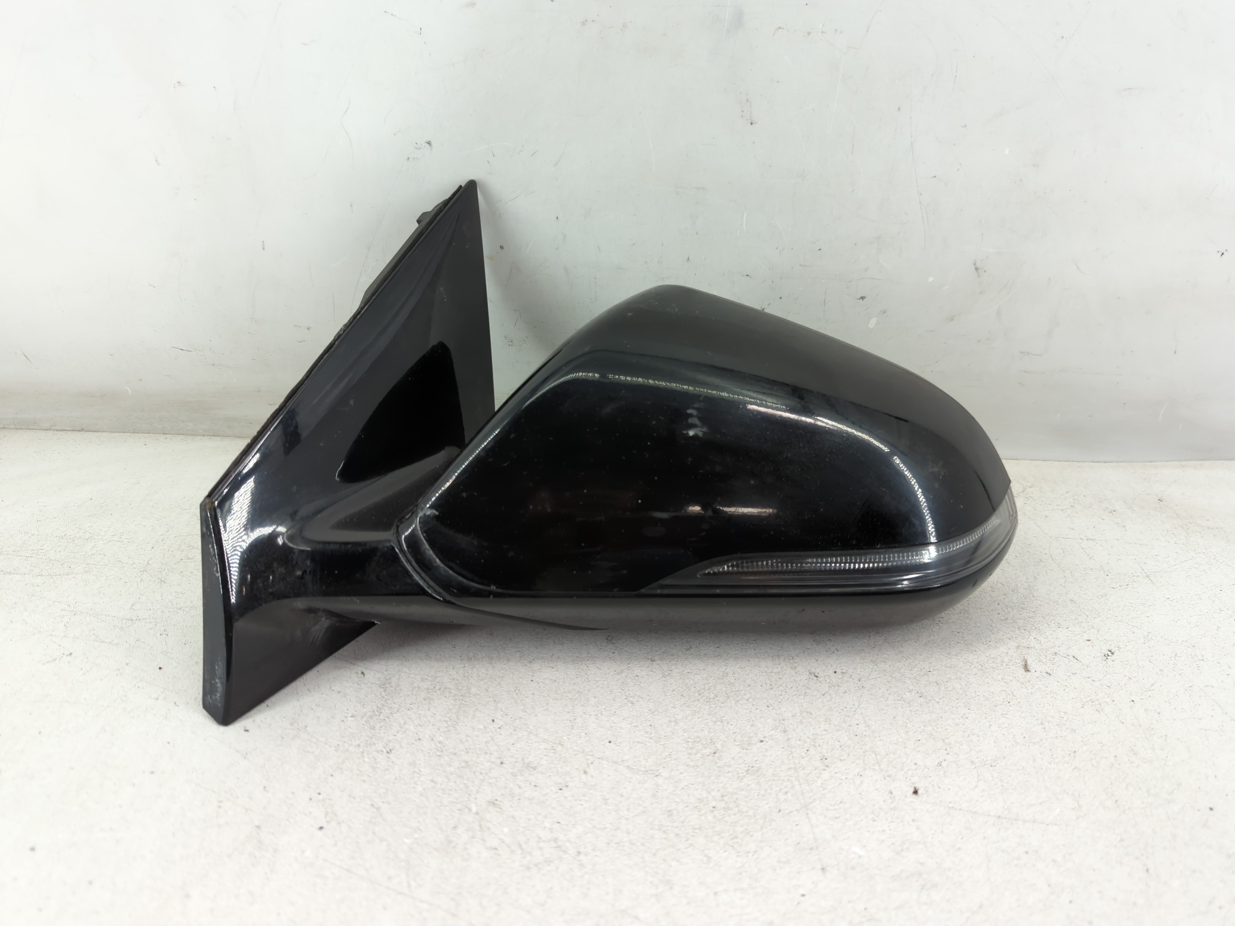 2018-2019 Hyundai Sonata Driver Left Side View Power Door Mirror Black 1071705 - Oemusedautoparts1.com