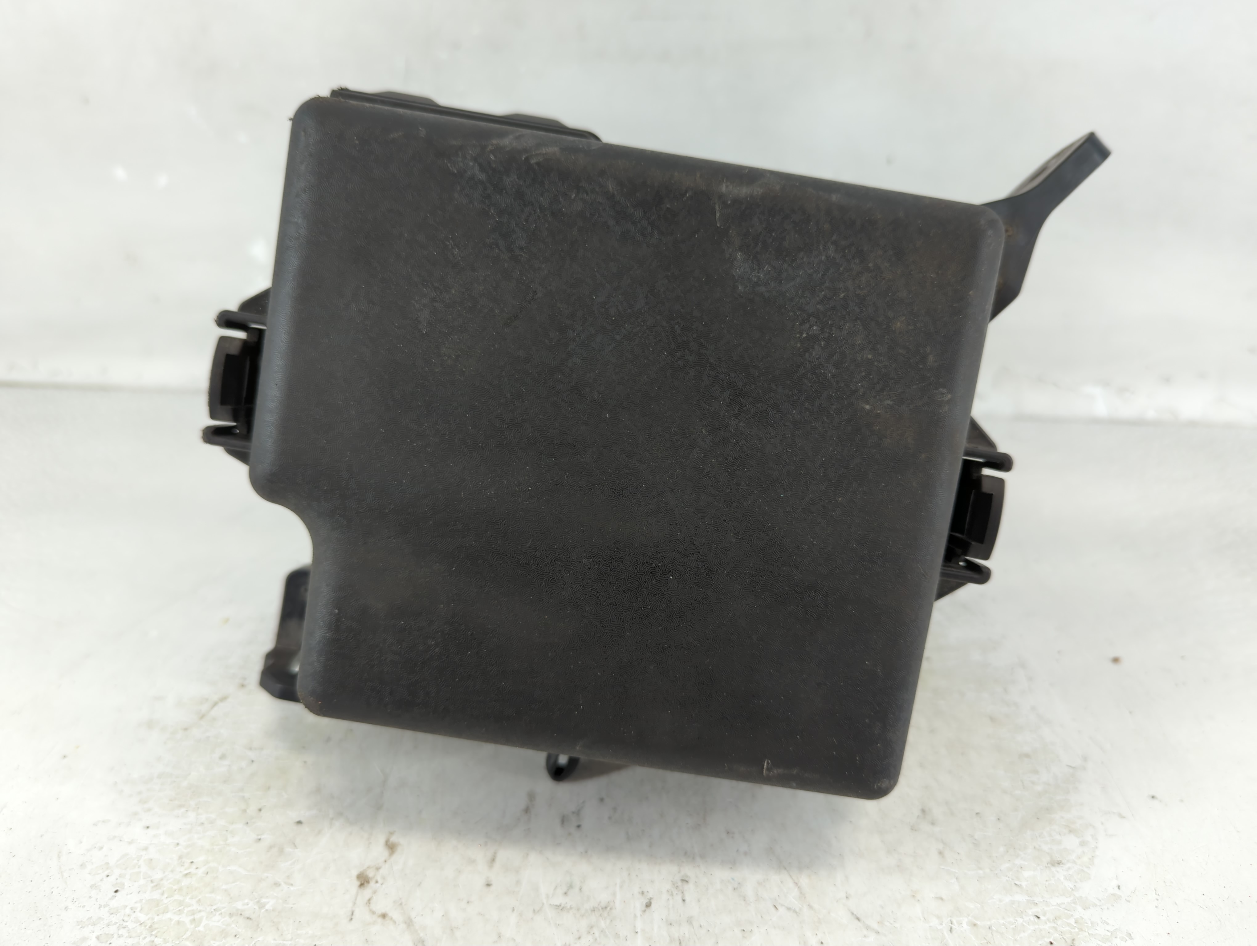 2017-2019 Kia Soul Fusebox Fuse Box Relay Module 91950-b2330 1071716 - Oemusedautoparts1.com