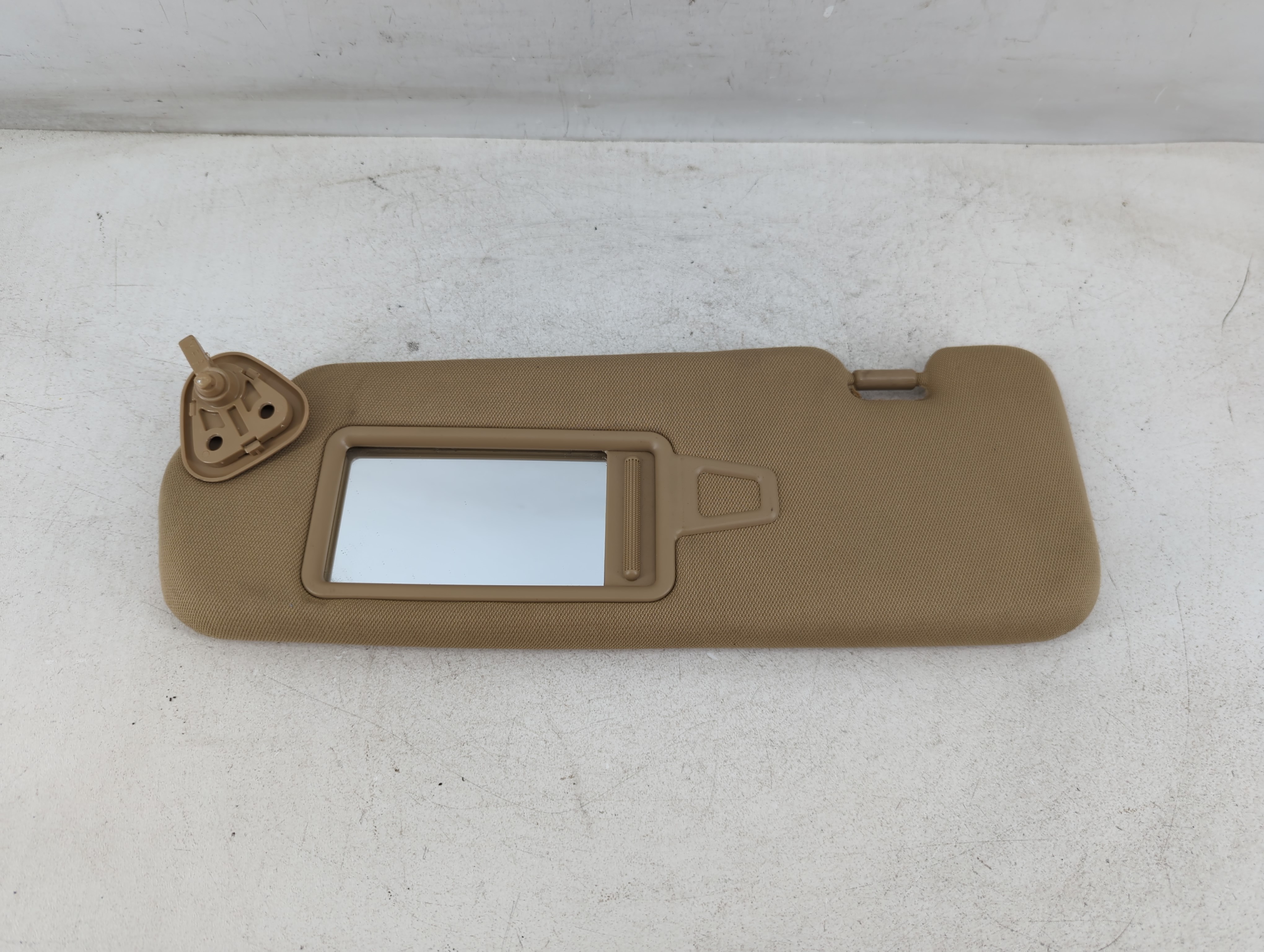 2011-2015 Hyundai Sonata Driver Sun Visor Mirror Left Sunvisor Beige 1071744 - Oemusedautoparts1.com