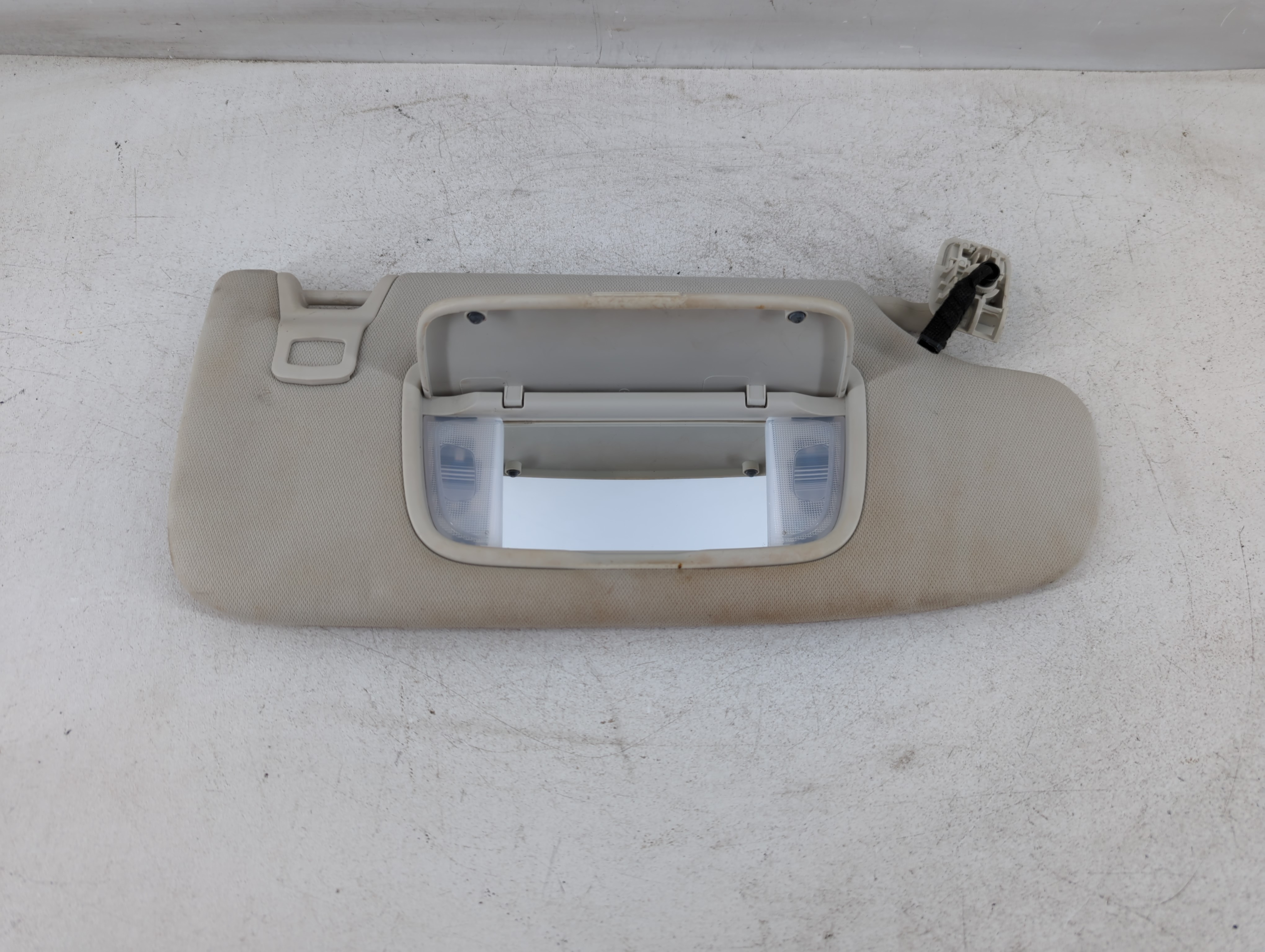 2015-2020 Ford Edge Passenger Sun Visor Mirror Right Sunvisor Grey 1071763 - Oemusedautoparts1.com