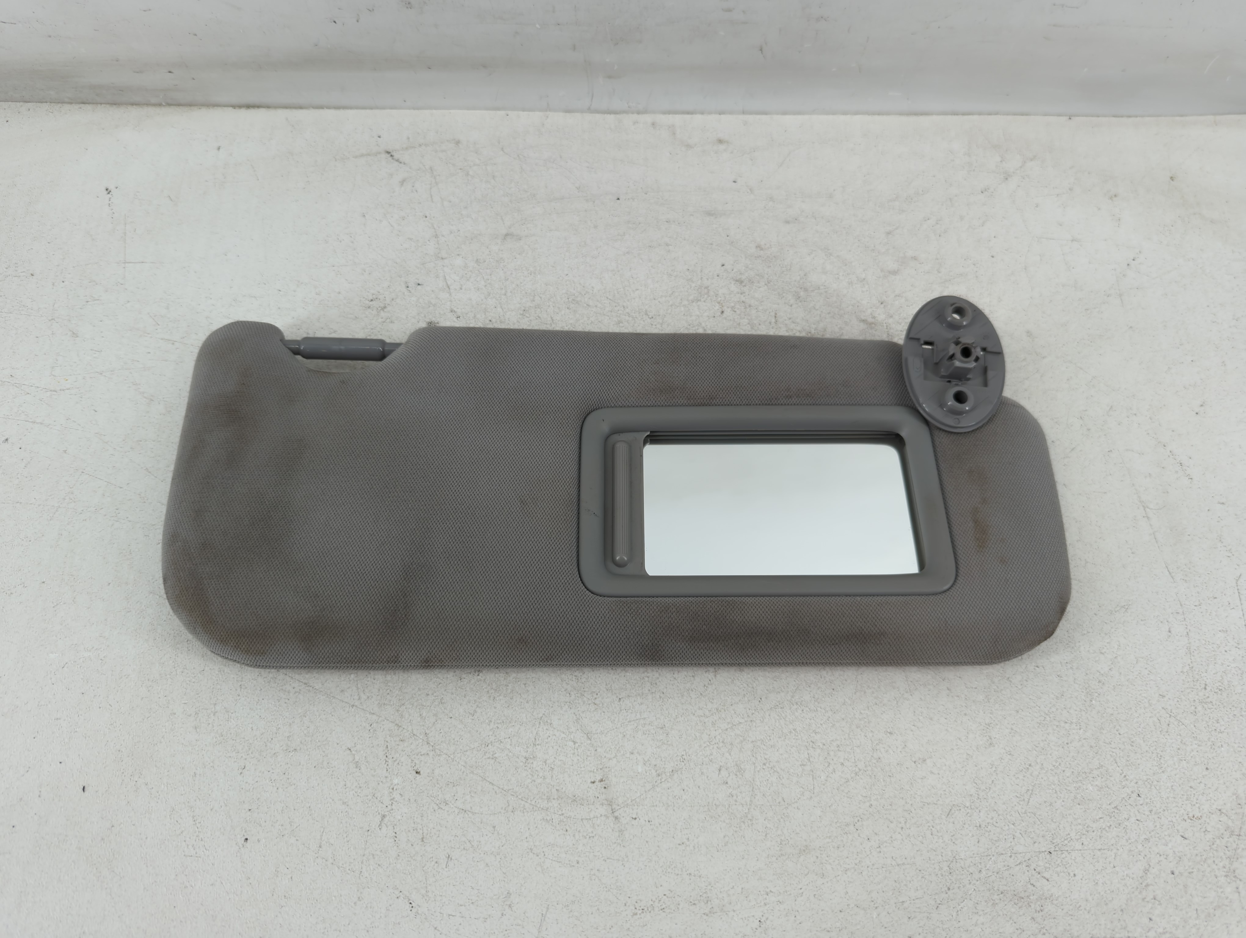 2018-2022 Toyota Camry Passenger Sun Visor Mirror Right Sunvisor 1071765 - Oemusedautoparts1.com