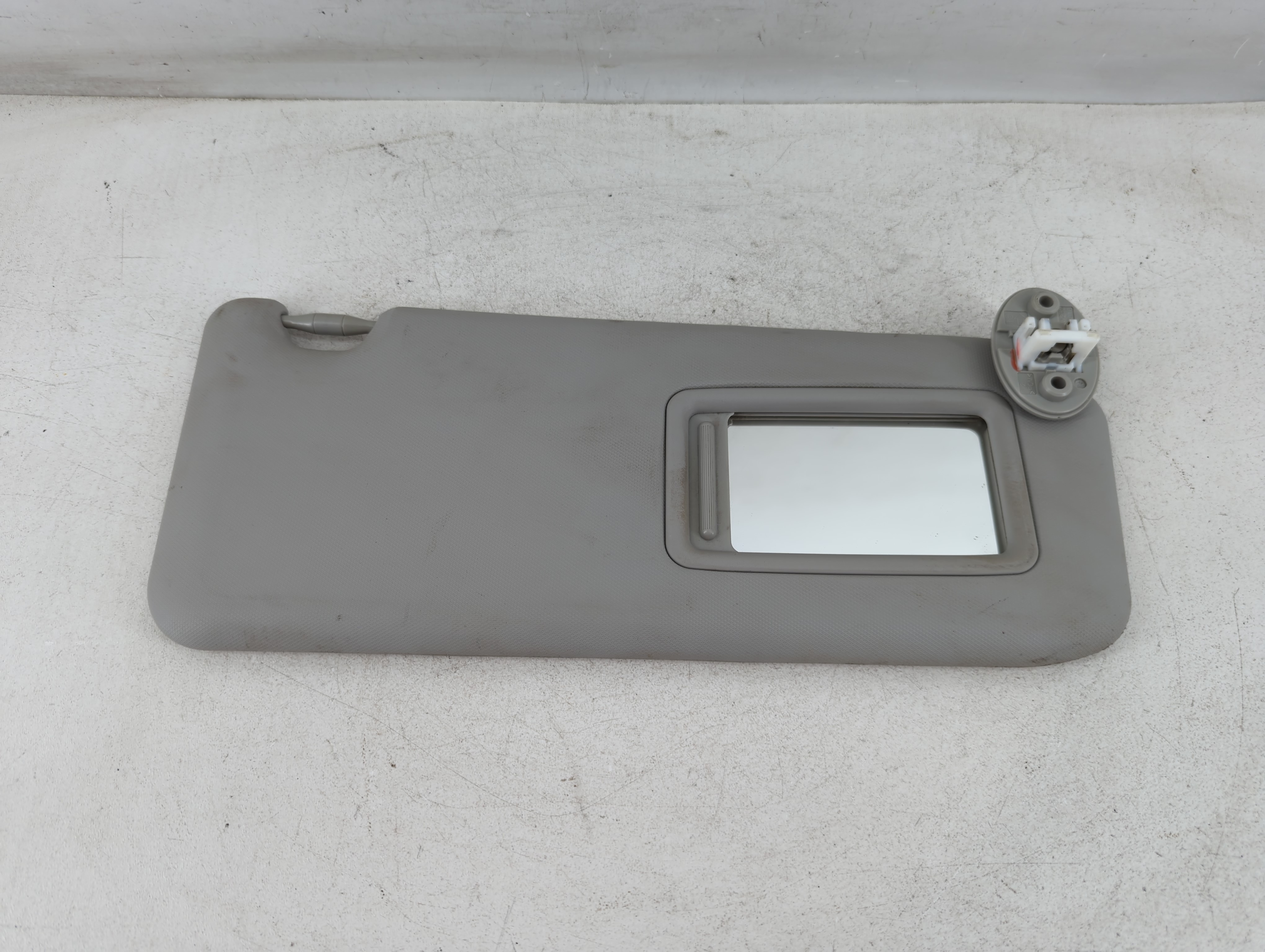 2013-2018 Toyota Rav4 Passenger Sun Visor Mirror Right Sunvisor Grey 1071774 - Oemusedautoparts1.com
