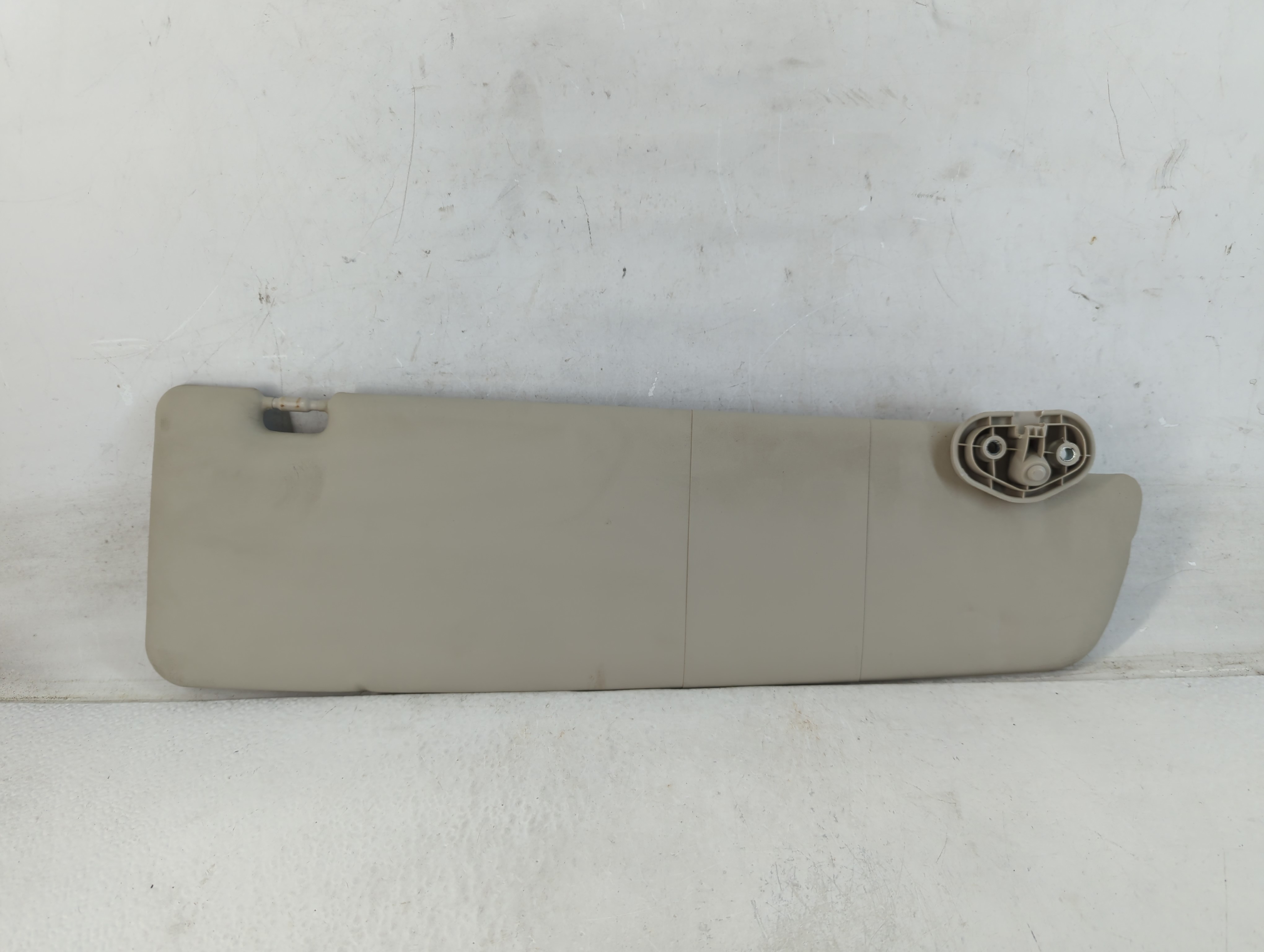 2014-2022 Ram Promaster 1500 Passenger Sun Visor Mirror Right Sunvisor 1071786 - Oemusedautoparts1.com