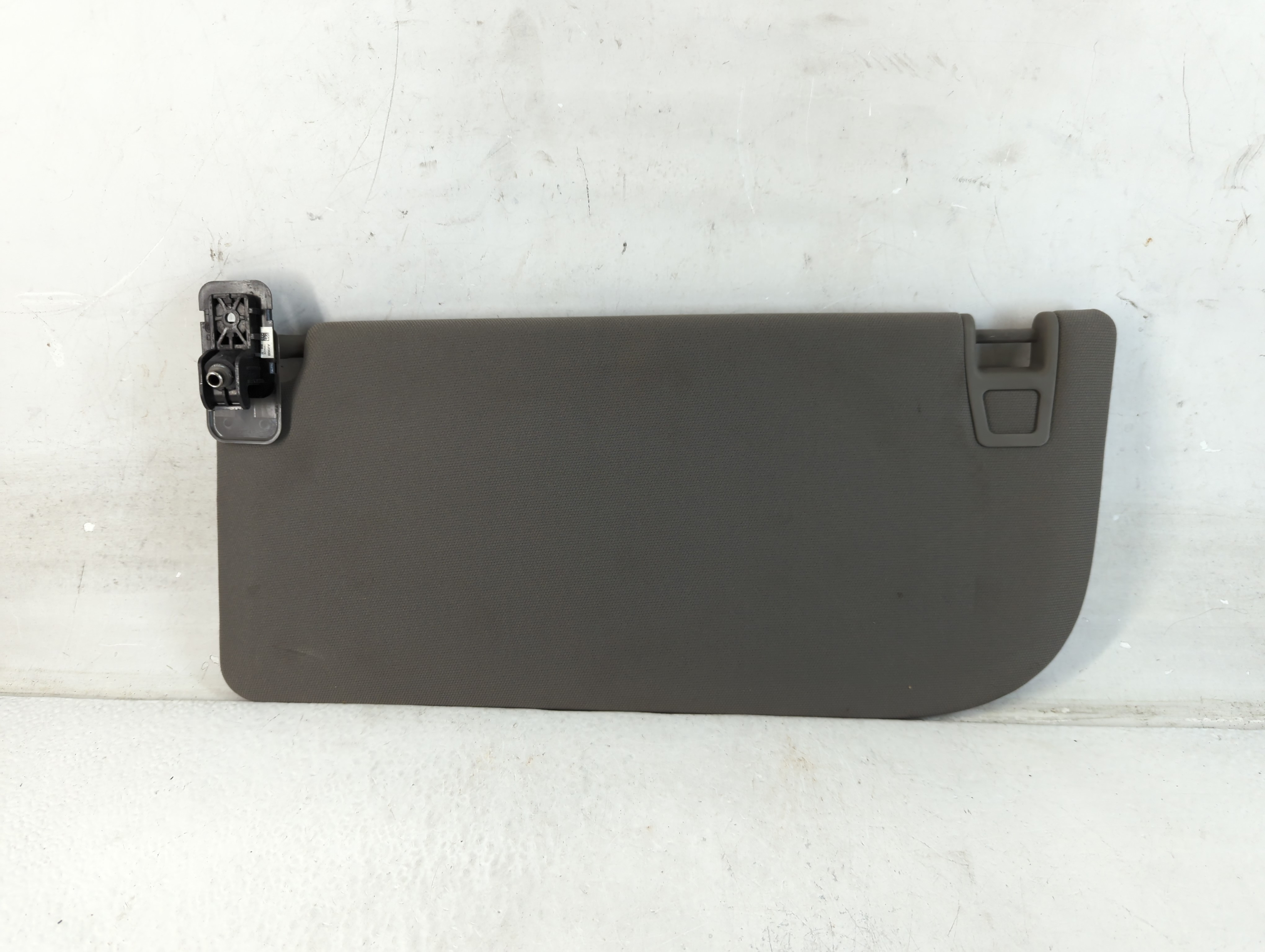 2018-2020 Ford F-150 Driver Sun Visor Mirror Left Sunvisor Dark Gray 1071794 - Oemusedautoparts1.com