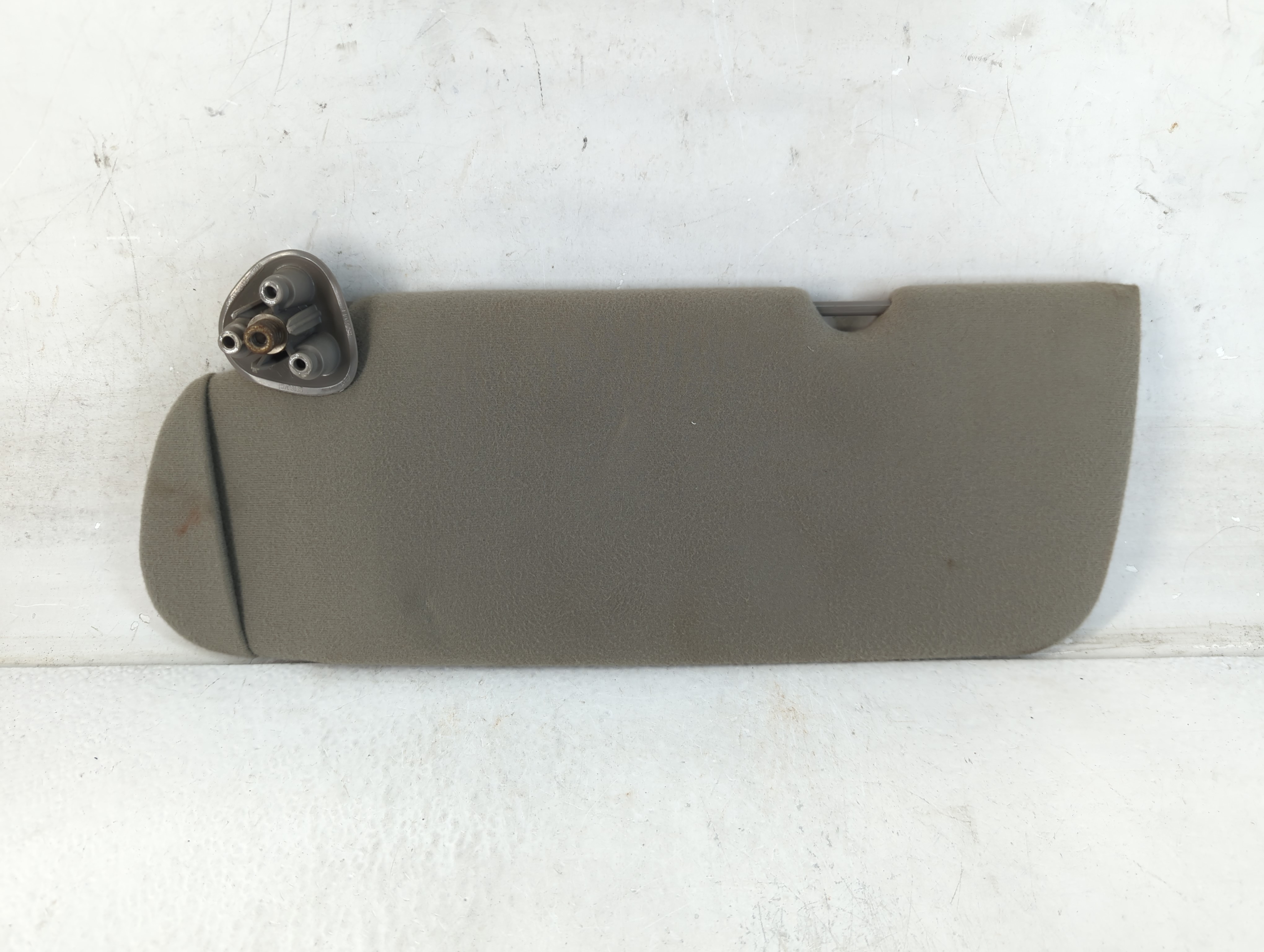 2000-2002 Chevrolet Silverado 1500 Driver Sun Visor Mirror Left Sunvisor 1071798 - Oemusedautoparts1.com
