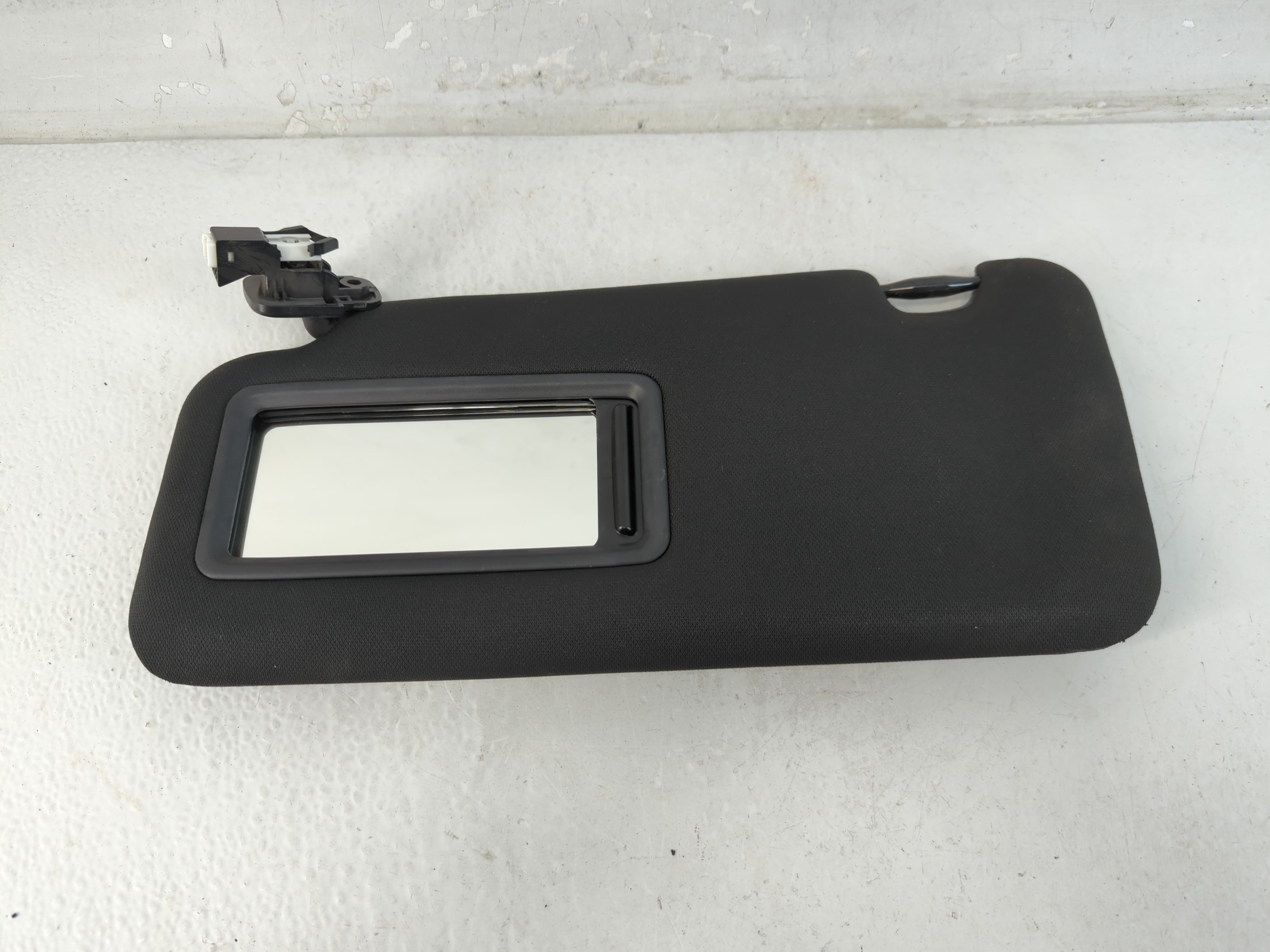 Picture of 2021-2022 Mazda Cx-5 Driver Sun Visor Mirror Left Sunvisor Black 1071812