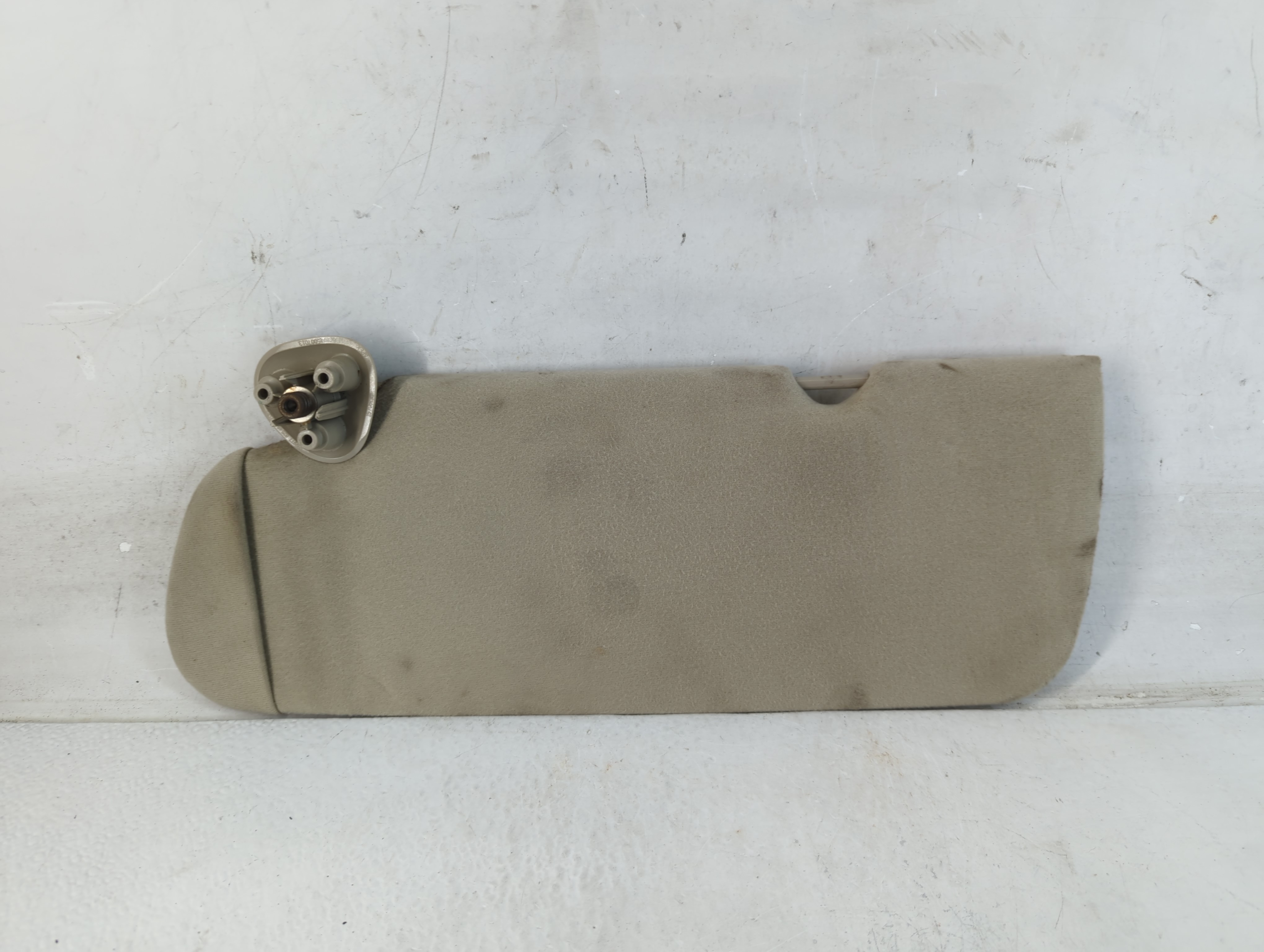 2003-2007 Gmc Sierra 1500 Driver Sun Visor Mirror Left Sunvisor Grey 1071864 - Oemusedautoparts1.com