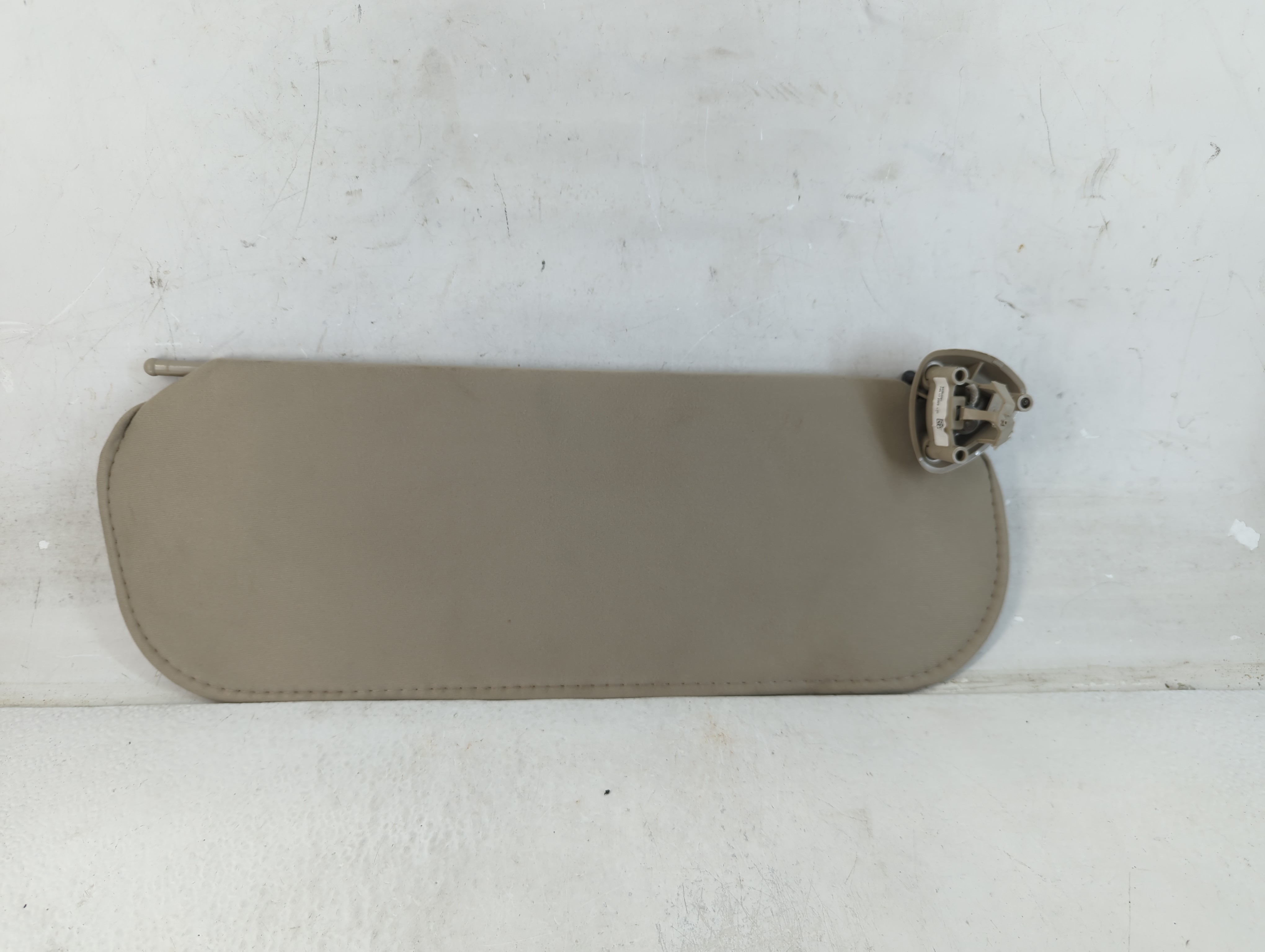 2003-2019 Gmc Savana 2500 Passenger Sun Visor Mirror Right Sunvisor Grey 1071902 - Oemusedautoparts1.com