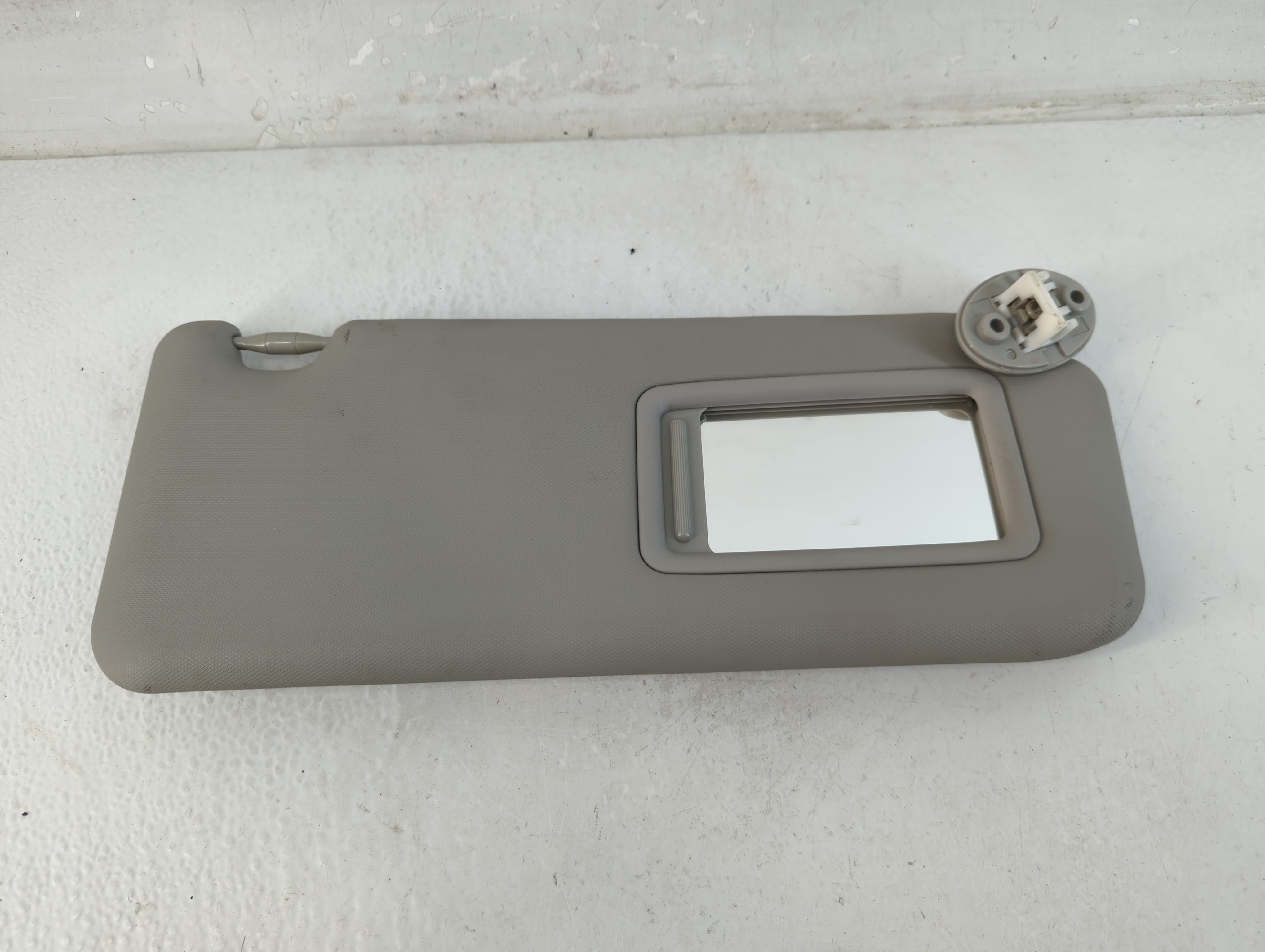 2013-2018 Toyota Rav4 Passenger Sun Visor Mirror Right Sunvisor Grey 1071903 - Oemusedautoparts1.com