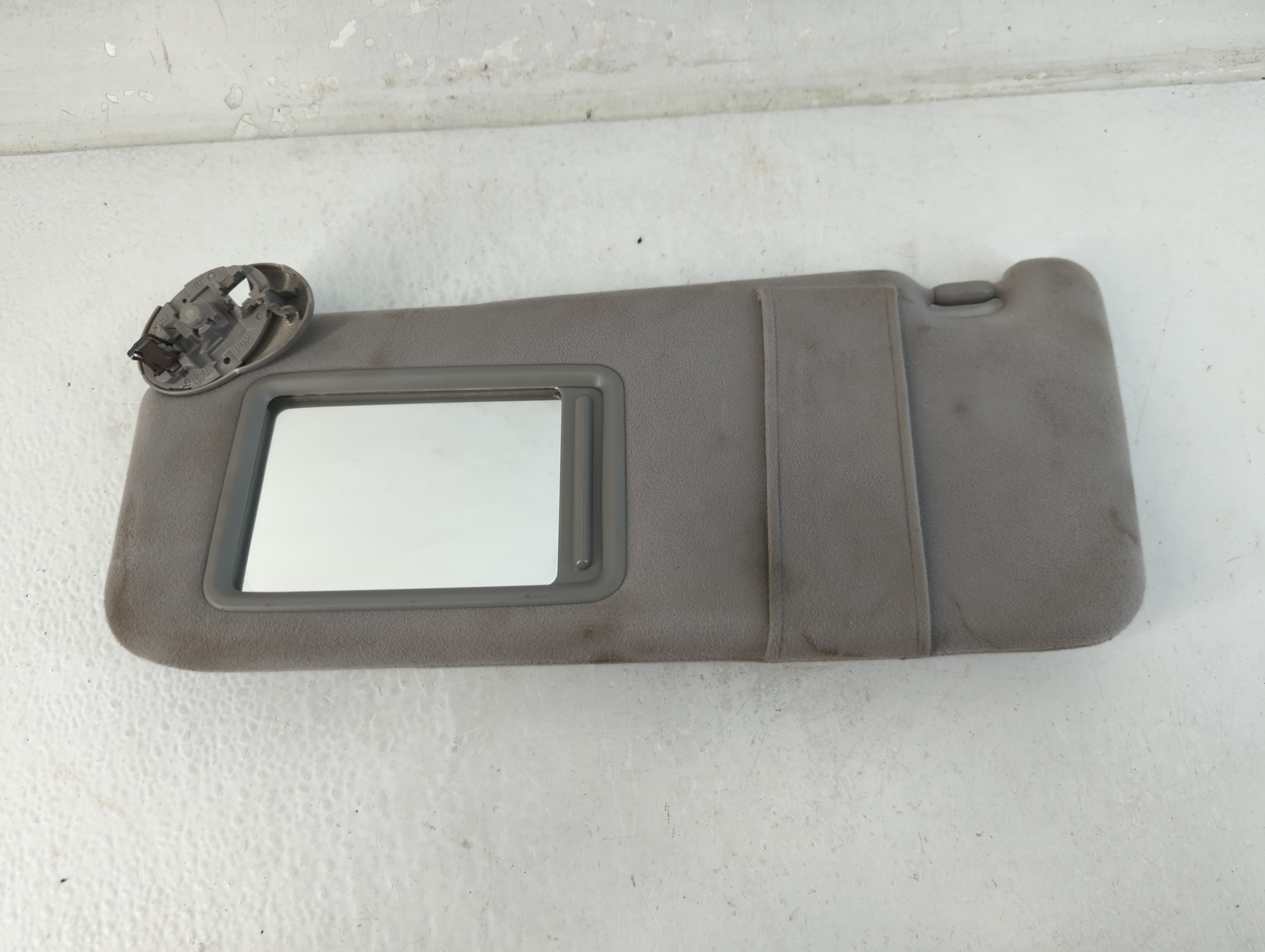 2007-2011 Toyota Camry Driver Sun Visor Mirror Left Sunvisor Grey 1071909 - Oemusedautoparts1.com