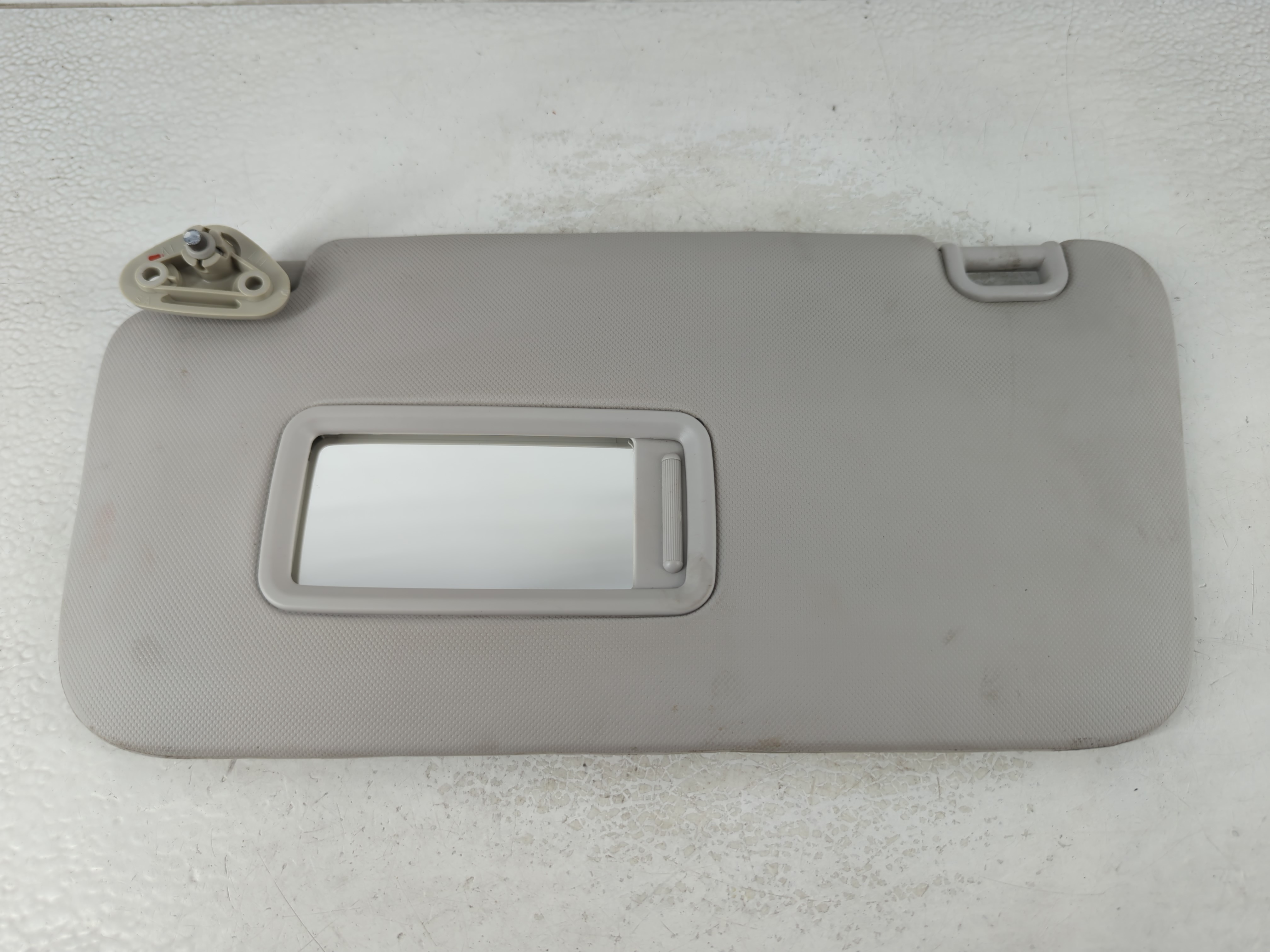 Picture of 2011 Subaru Forester Driver Sun Visor Mirror Left Sunvisor Grey 1071930