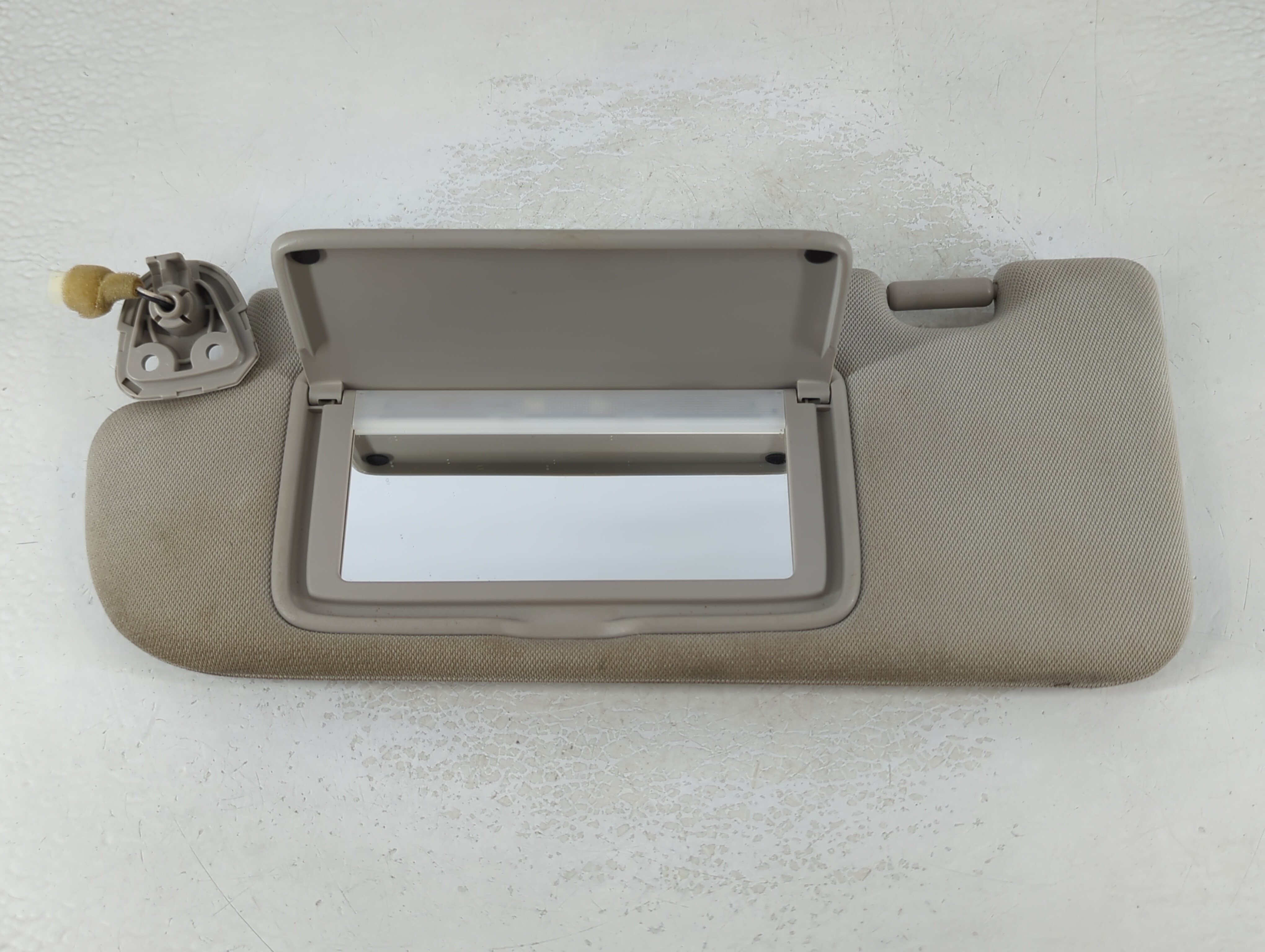 2014-2020 Infiniti Q50 Driver Sun Visor Mirror Left Sunvisor Grey 1071953 - Oemusedautoparts1.com