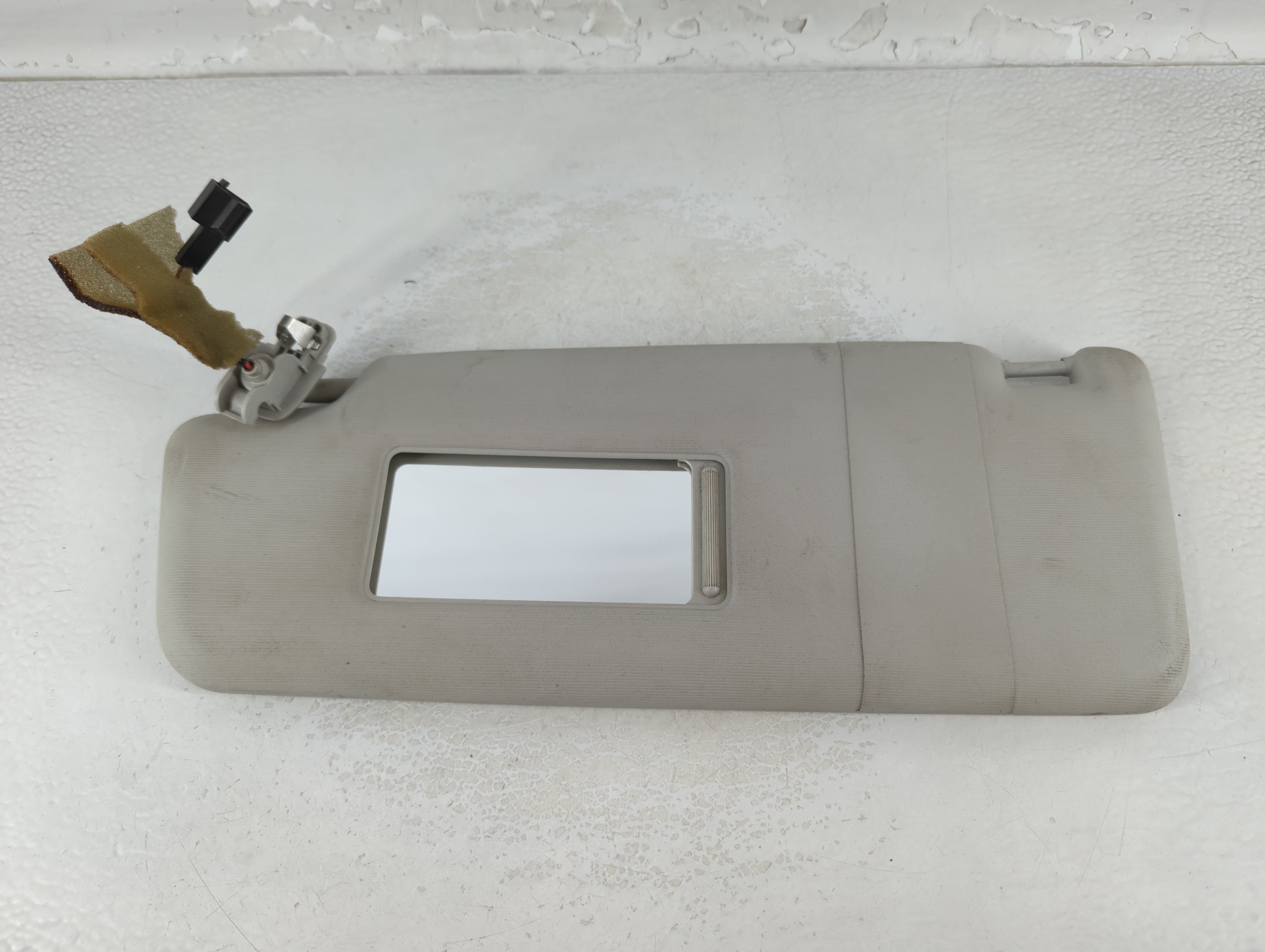 2012-2020 Volkswagen Passat Driver Sun Visor Mirror Left Sunvisor Grey 1071958 - Oemusedautoparts1.com