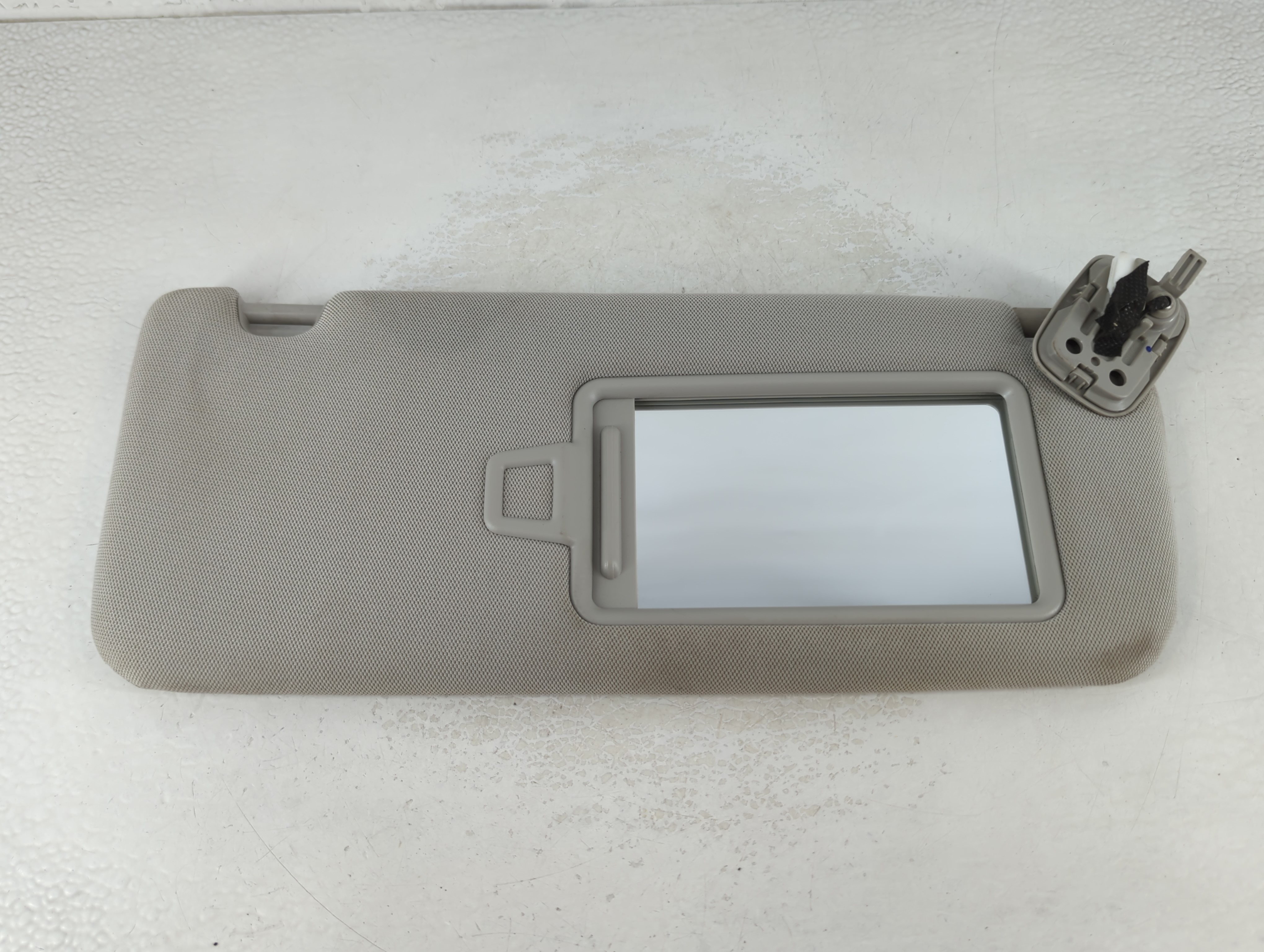 2016-2020 Kia Optima Passenger Sun Visor Mirror Right Sunvisor Grey 1071981 - Oemusedautoparts1.com