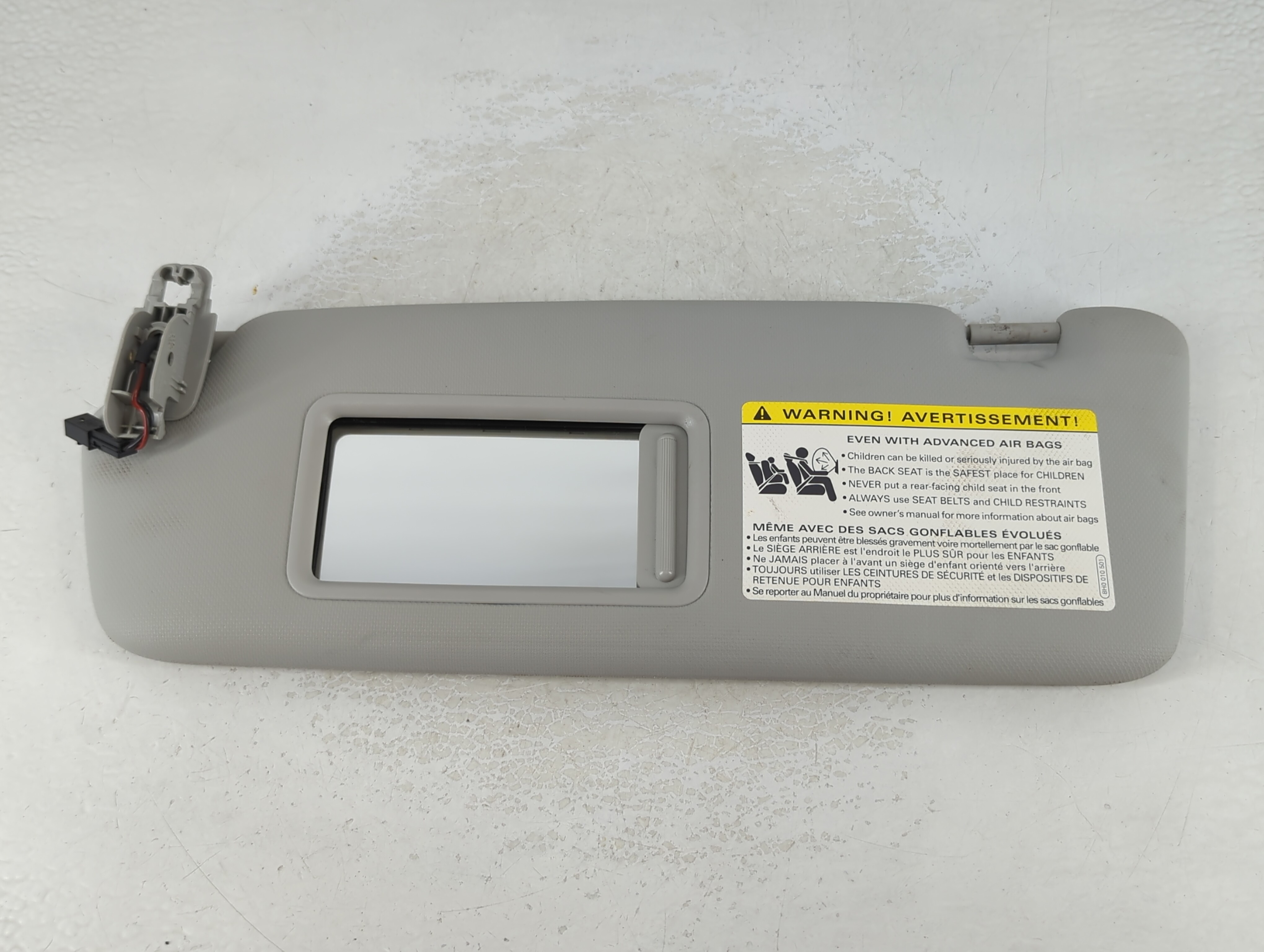Picture of 2013-2016 Audi A4 Driver Sun Visor Mirror Left Sunvisor Grey 1071986