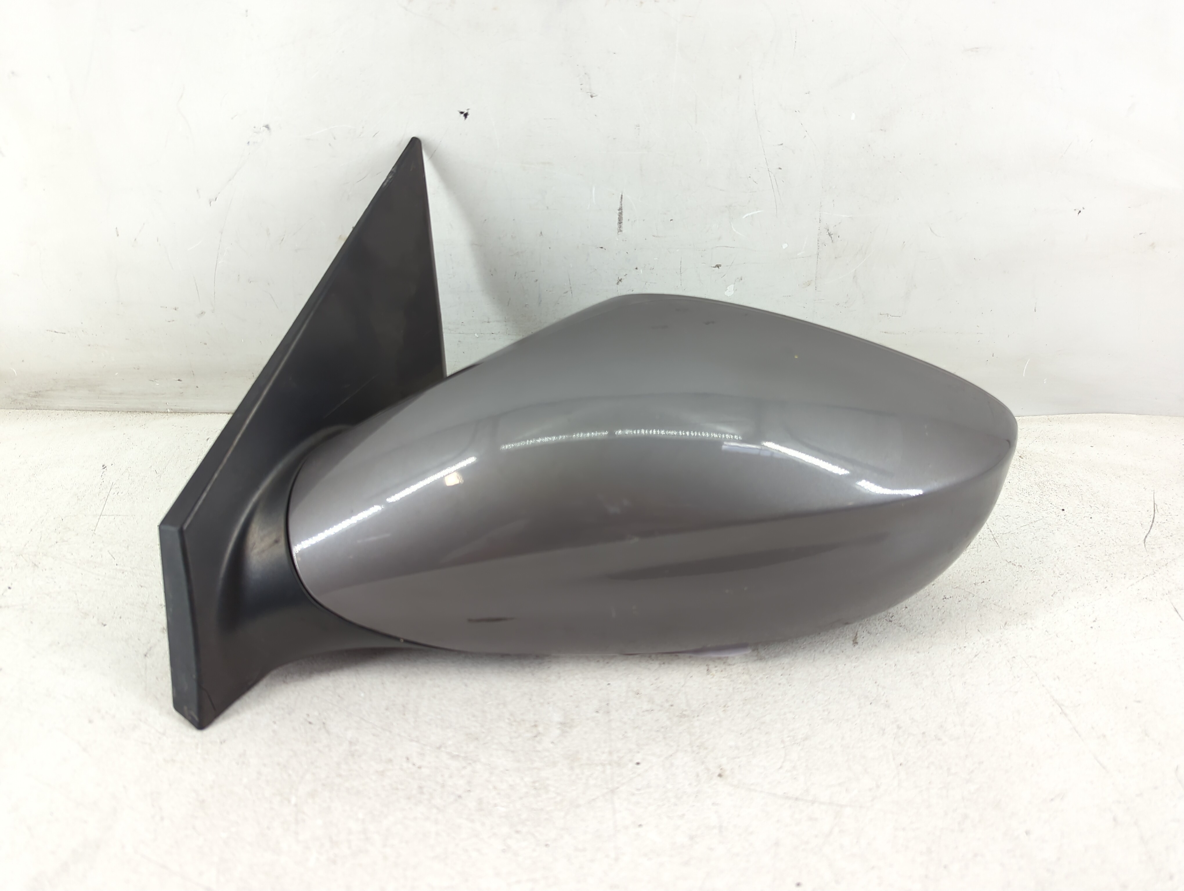 2011-2014 Hyundai Sonata Driver Left Side View Power Door Mirror Grey 1072051 - Oemusedautoparts1.com