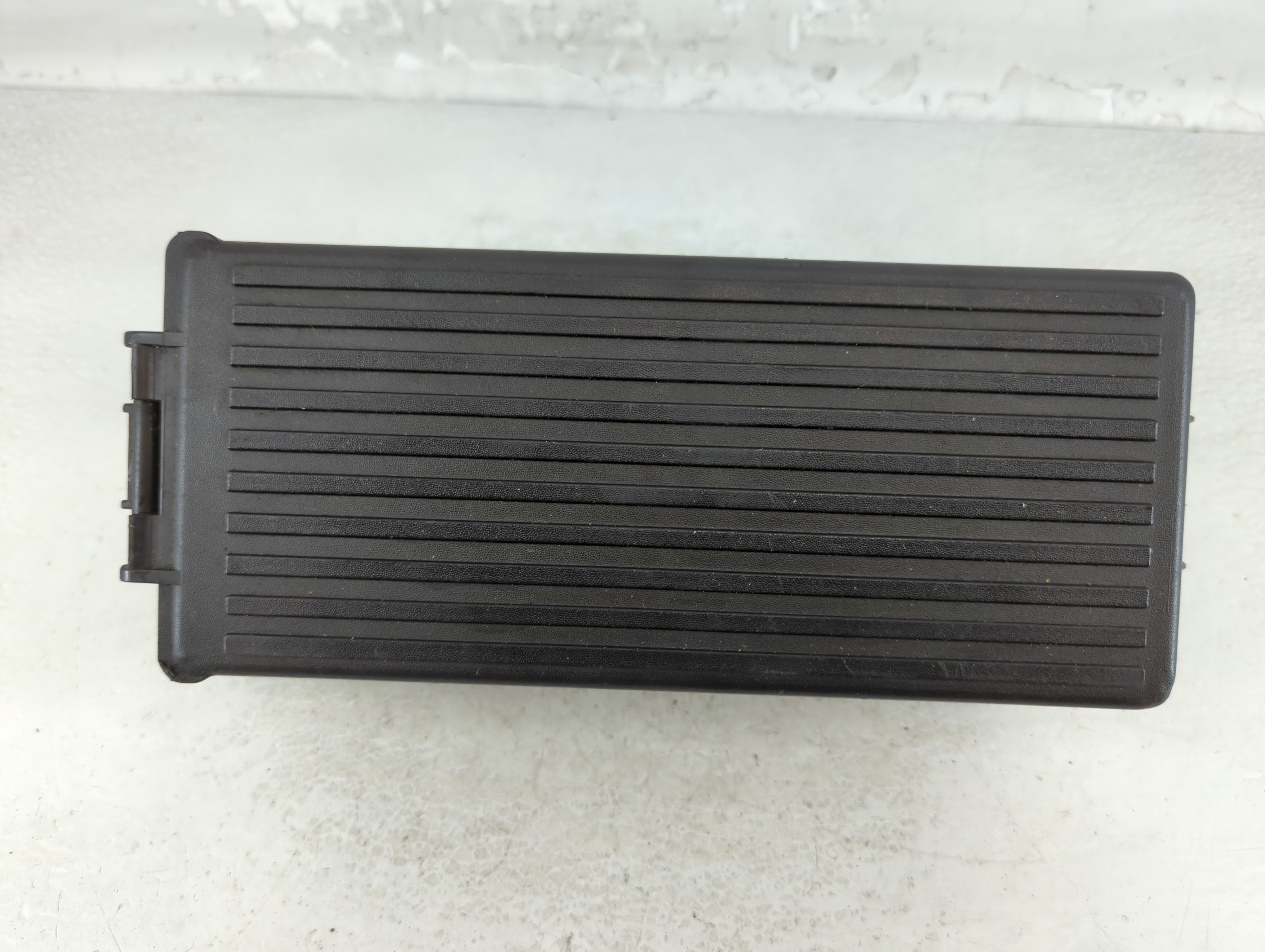 2004-2005 Lincoln Aviator Fusebox Fuse Box Relay Module 1072099 - Oemusedautoparts1.com