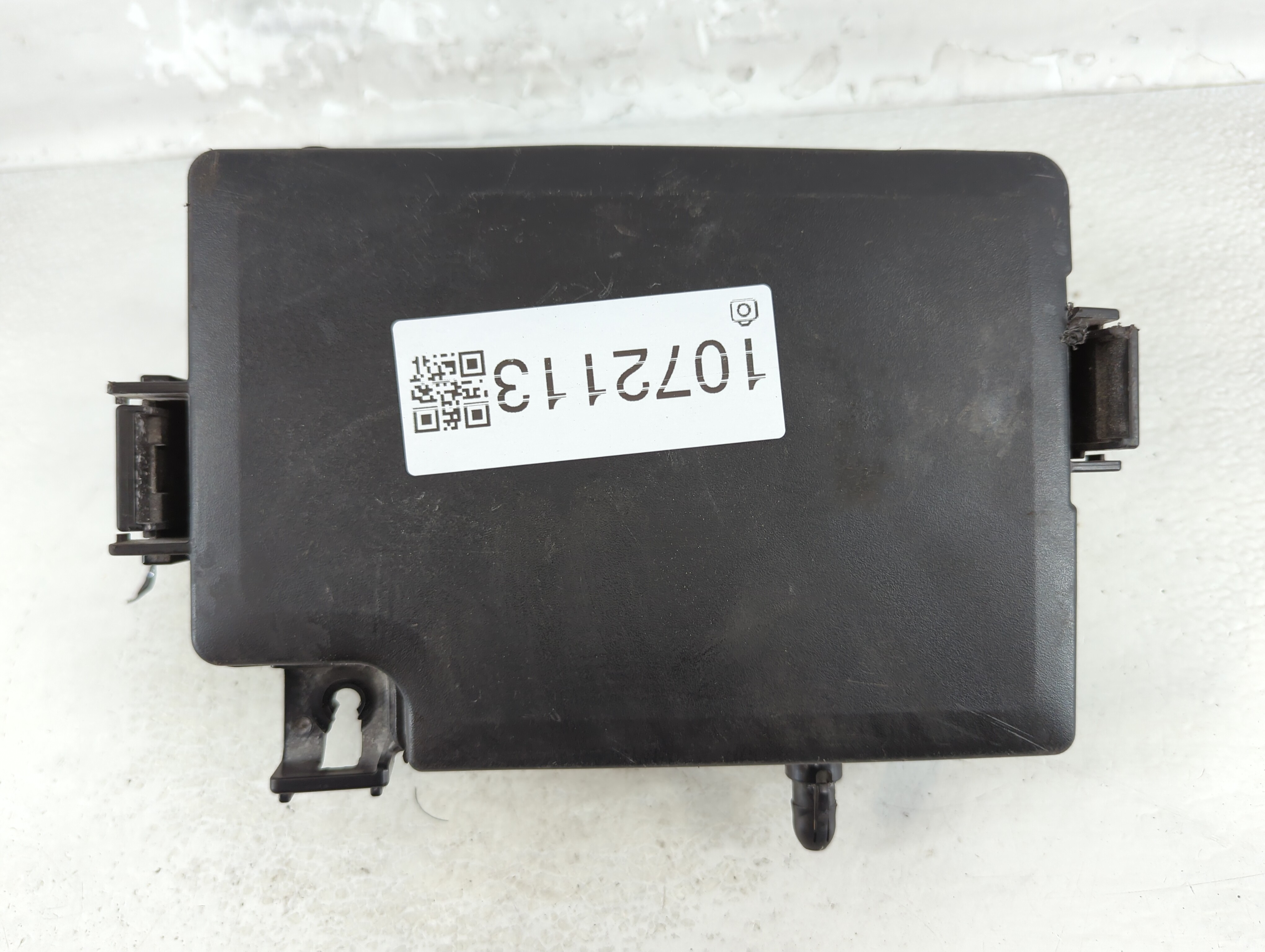 2018-2021 Hyundai Kona Fusebox Fuse Box Relay Module 91227 J9270 1072113 - Oemusedautoparts1.com