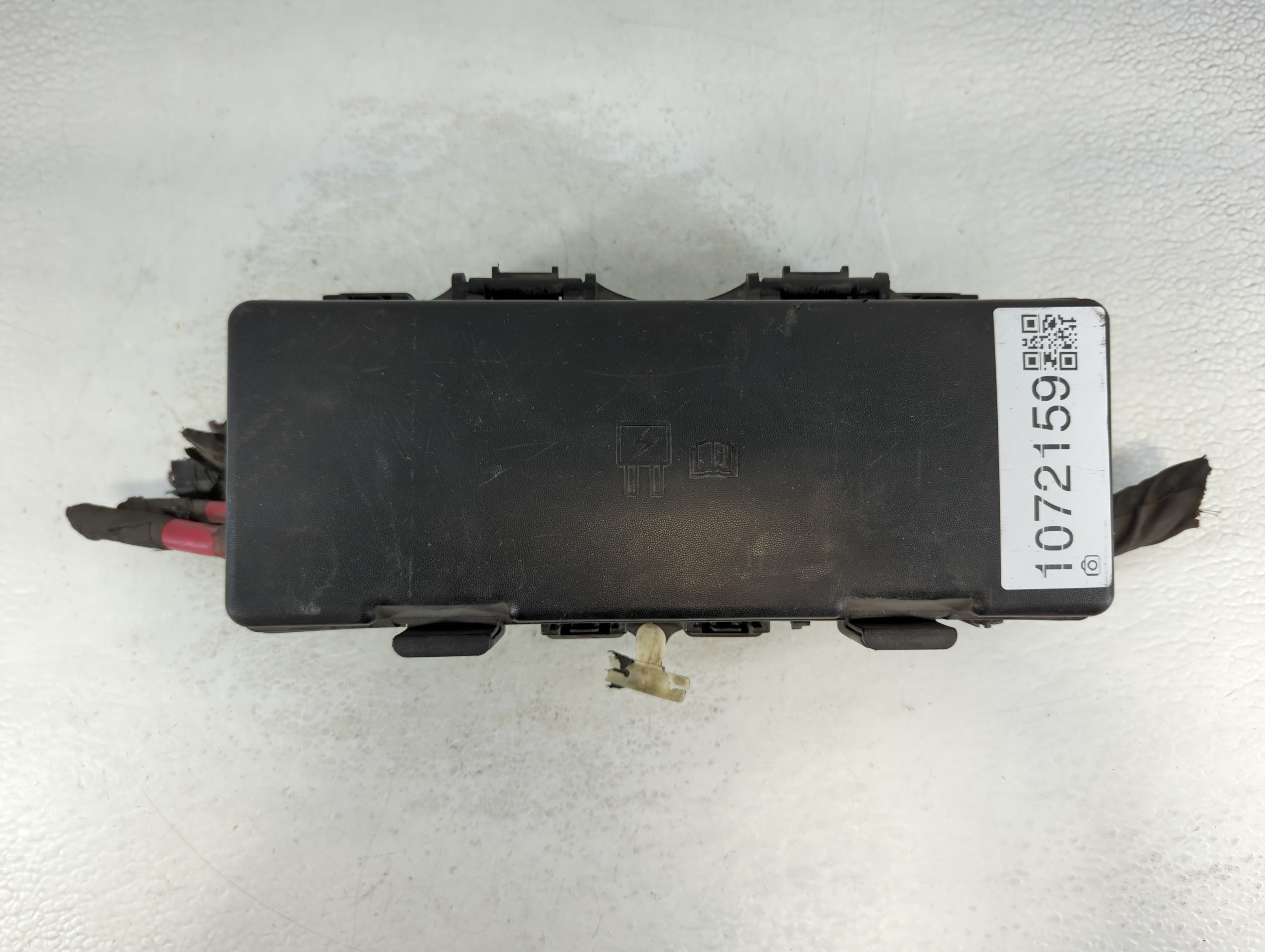 Picture of 2011-2014 Ford F-150 Fusebox Fuse Box Relay Module Cl3t-12a581 Gfe 1072159