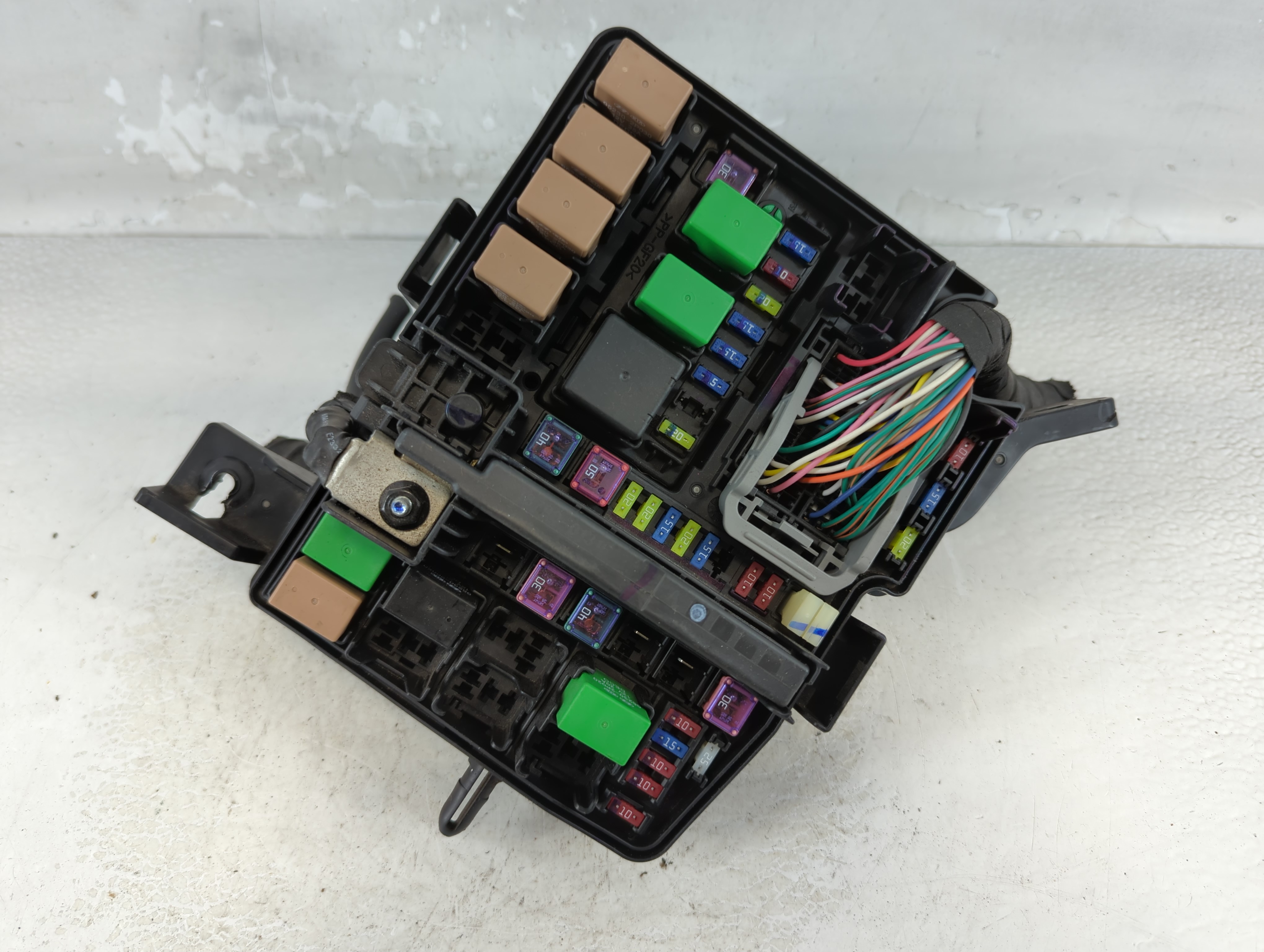 2011-2014 Hyundai Sonata Fusebox Fuse Box Relay Module Vs912003q10m0 1072160 - Oemusedautoparts1.com