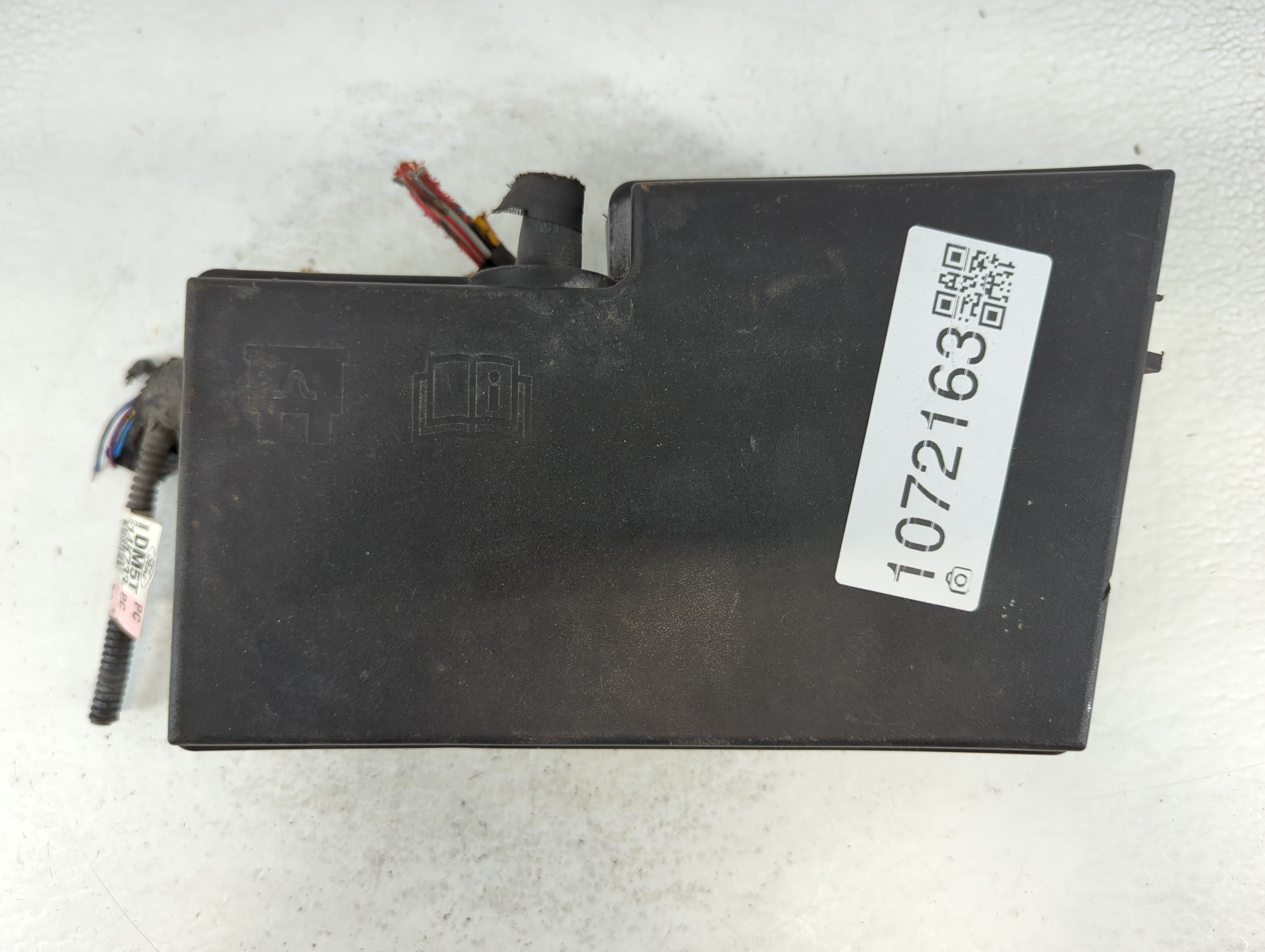 2012-2014 Ford Focus Fusebox Fuse Box Relay Module 1072163 - Oemusedautoparts1.com