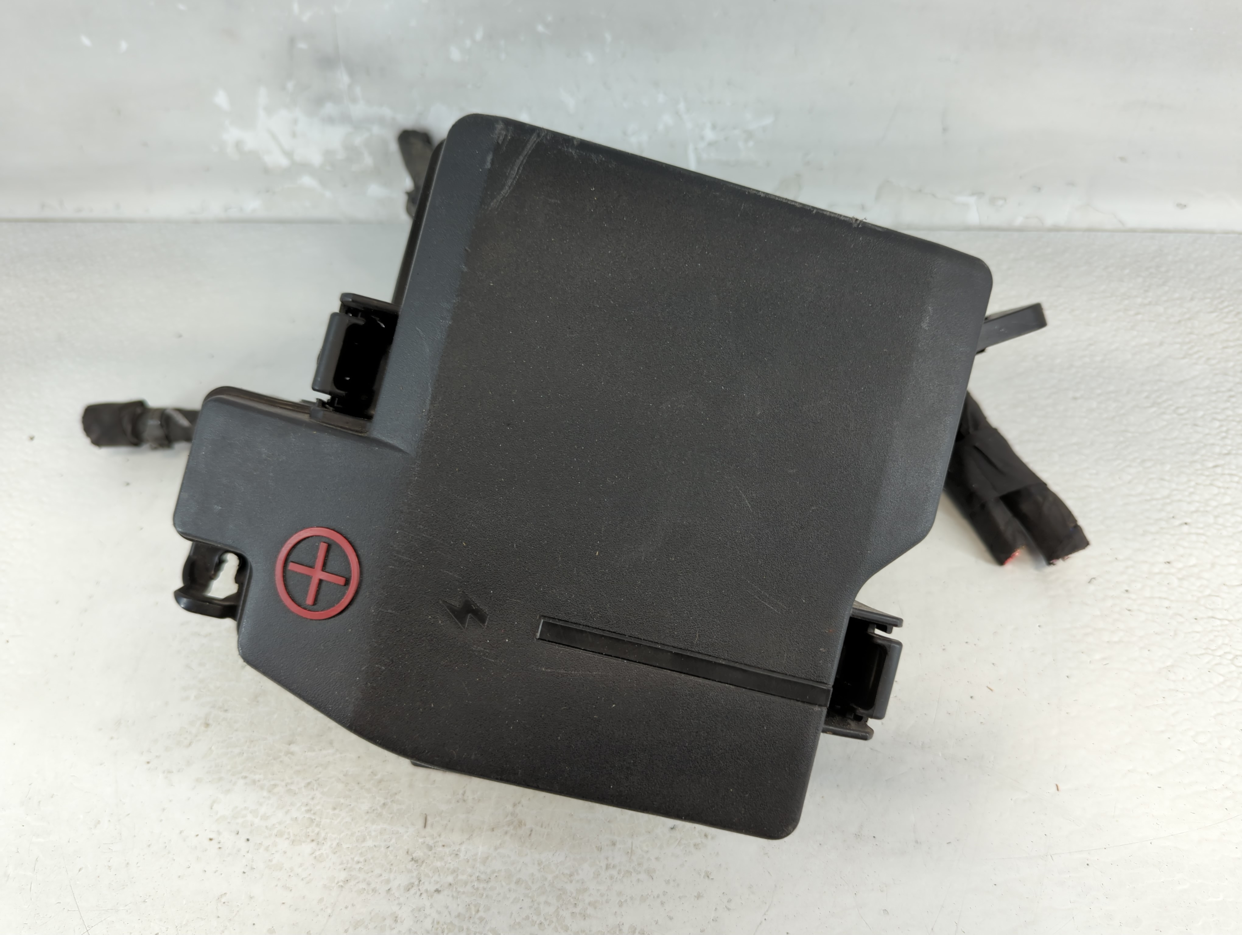 2021-2021 Kia Sorento Fusebox Fuse Box Relay Module 91956-r5121 1072174 - Oemusedautoparts1.com