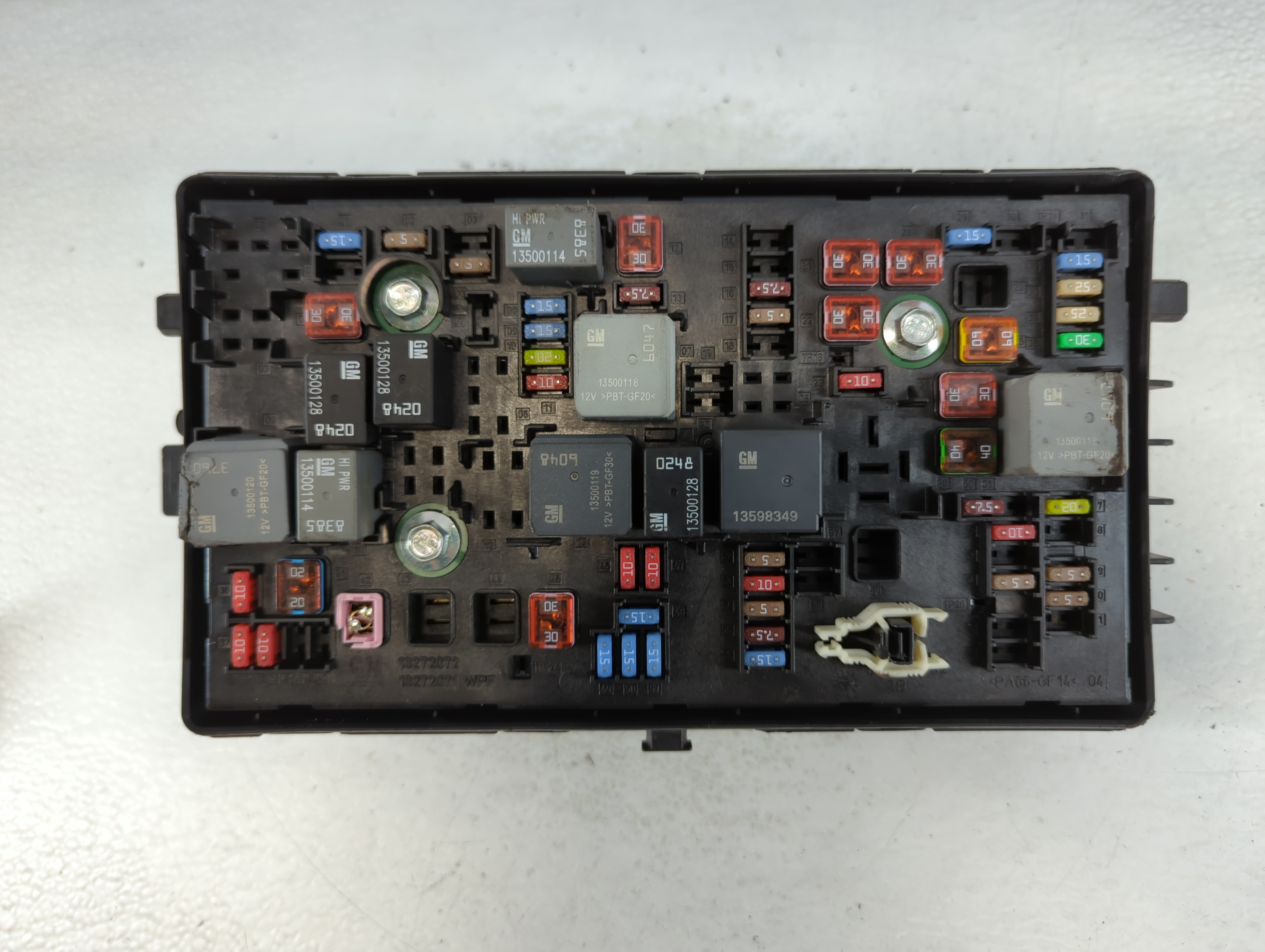 2011-2011 Buick Lacrosse Fusebox Fuse Box Relay Module 1072178 - Oemusedautoparts1.com