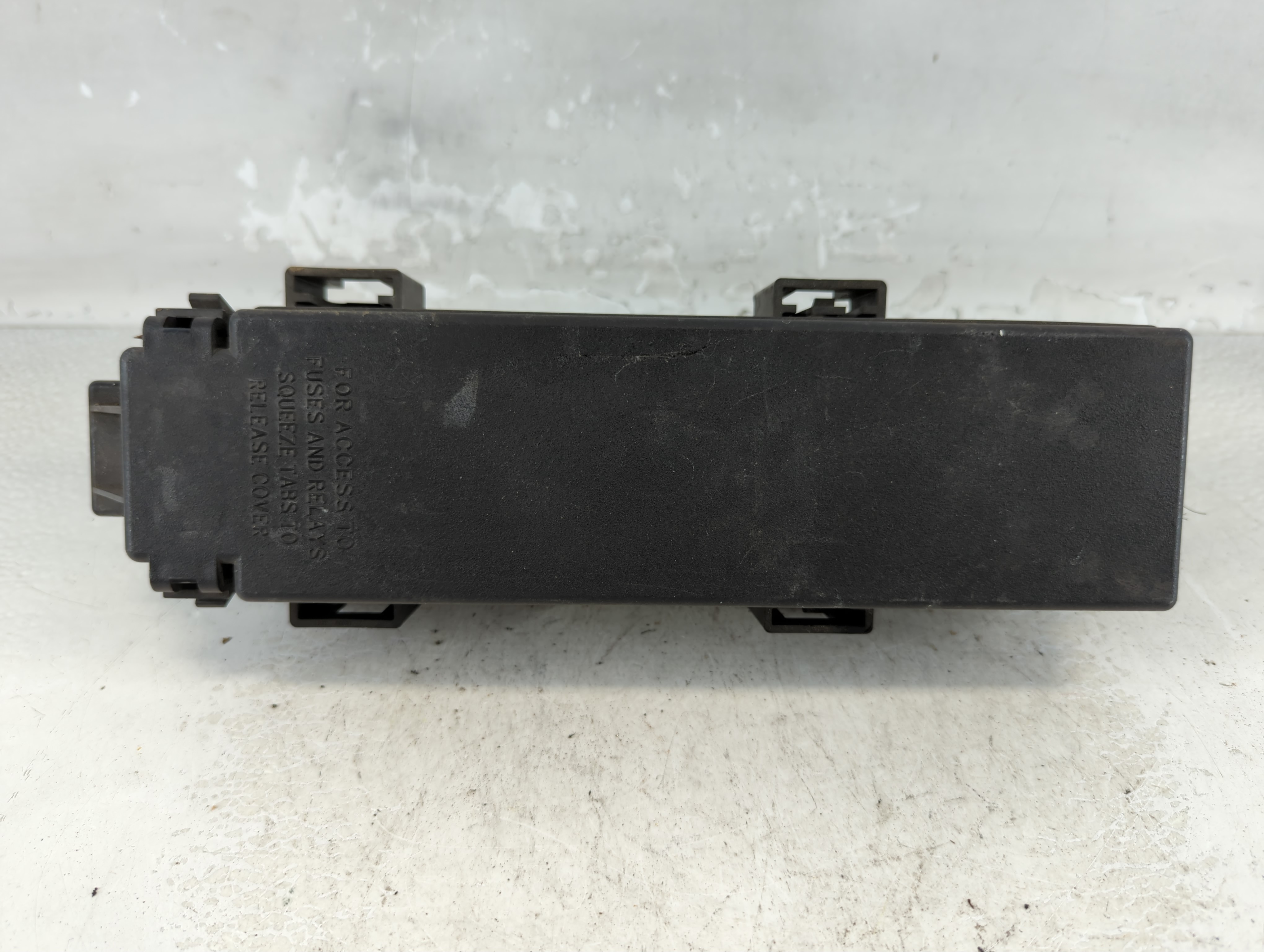 2000-2004 Jeep Grand Cherokee Fusebox Fuse Box Relay Module 56050458ac 1072181 - Oemusedautoparts1.com