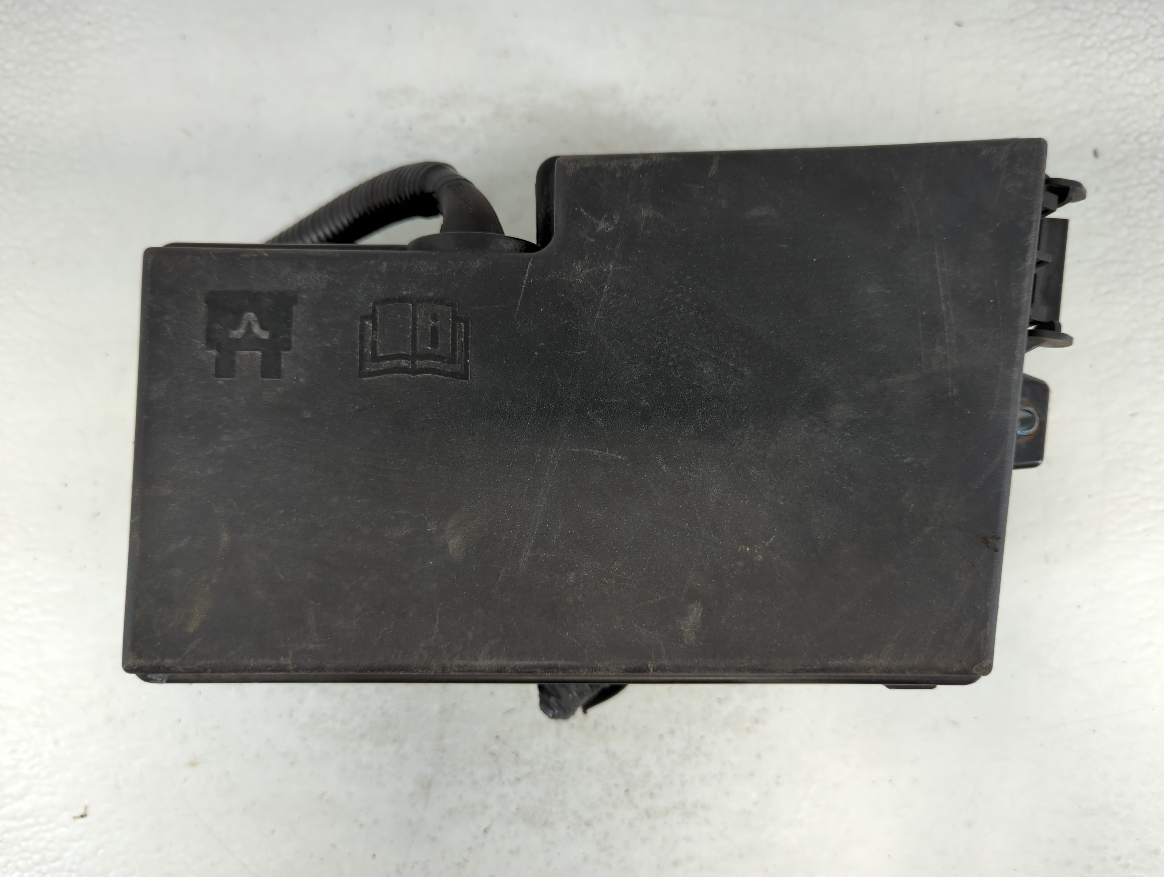 2007-2009 Mazda Cx-7 Fusebox Fuse Box Relay Module 518818109 1072184 - Oemusedautoparts1.com