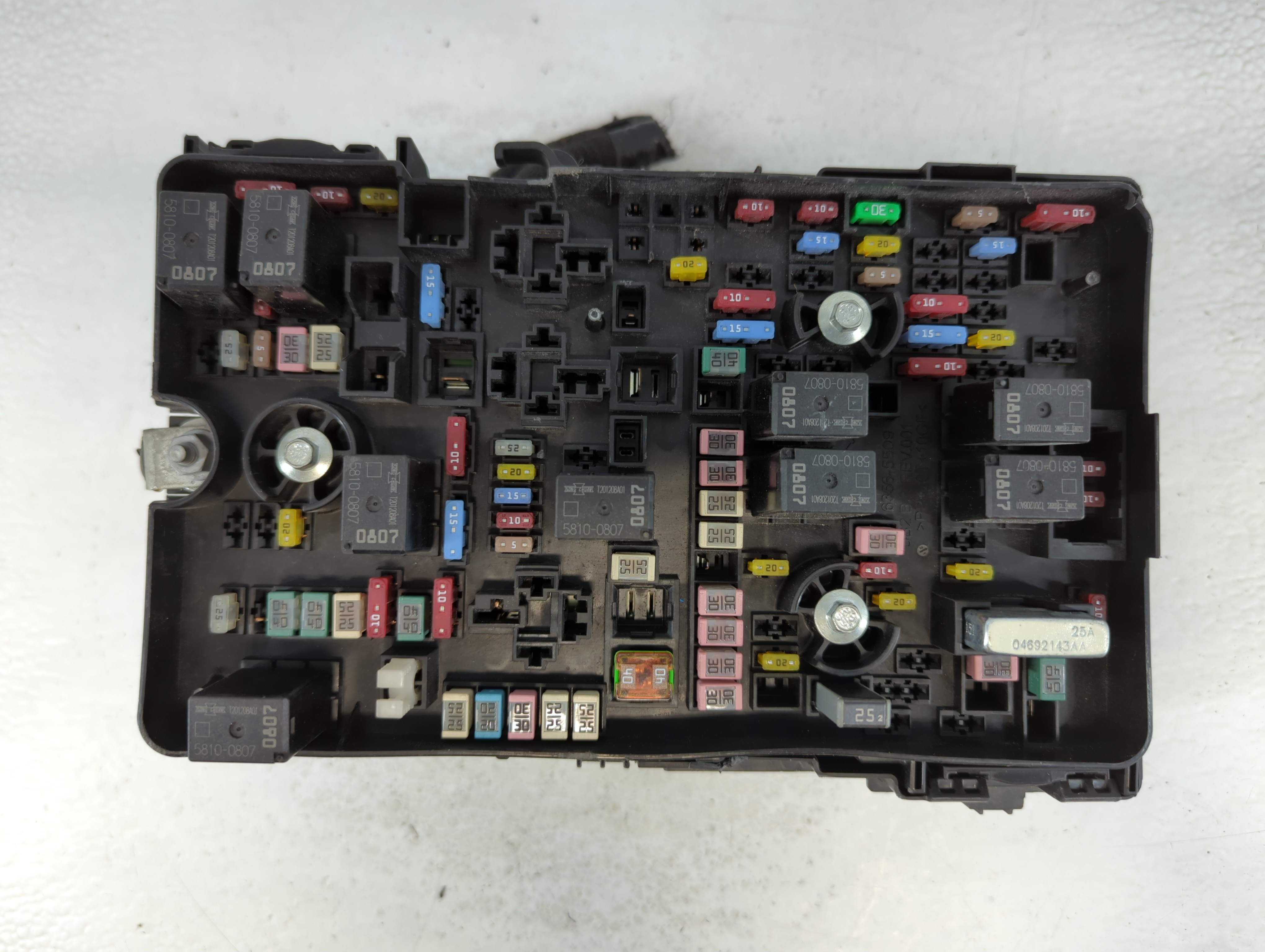 2020-2022 Chrysler Voyager Fusebox Fuse Box Relay Module 6356-5509 1072197 - Oemusedautoparts1.com