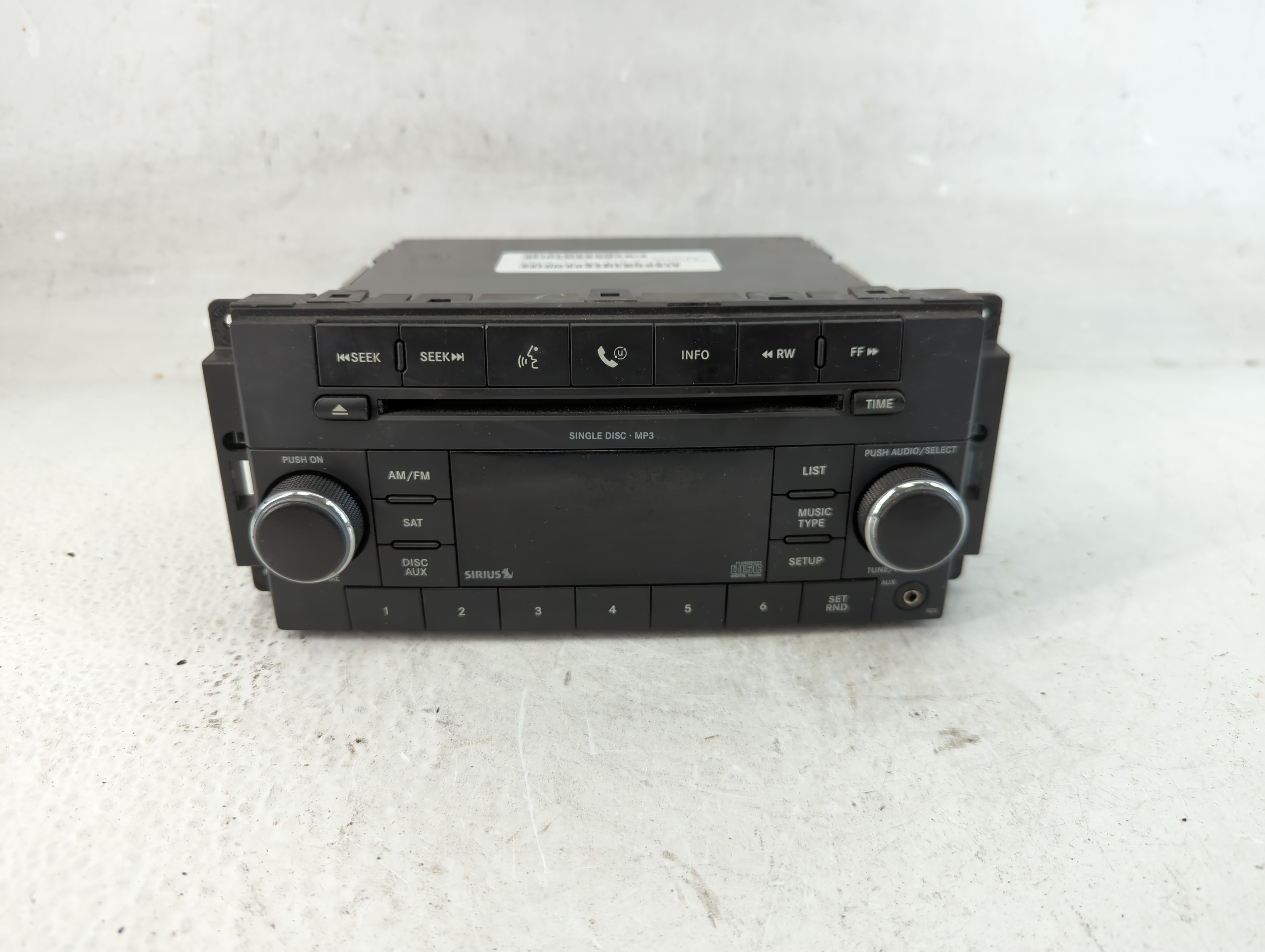 2009-2010 Dodge Ram 1500 Am Fm Cd Player Radio Receiver 1072224 - Oemusedautoparts1.com