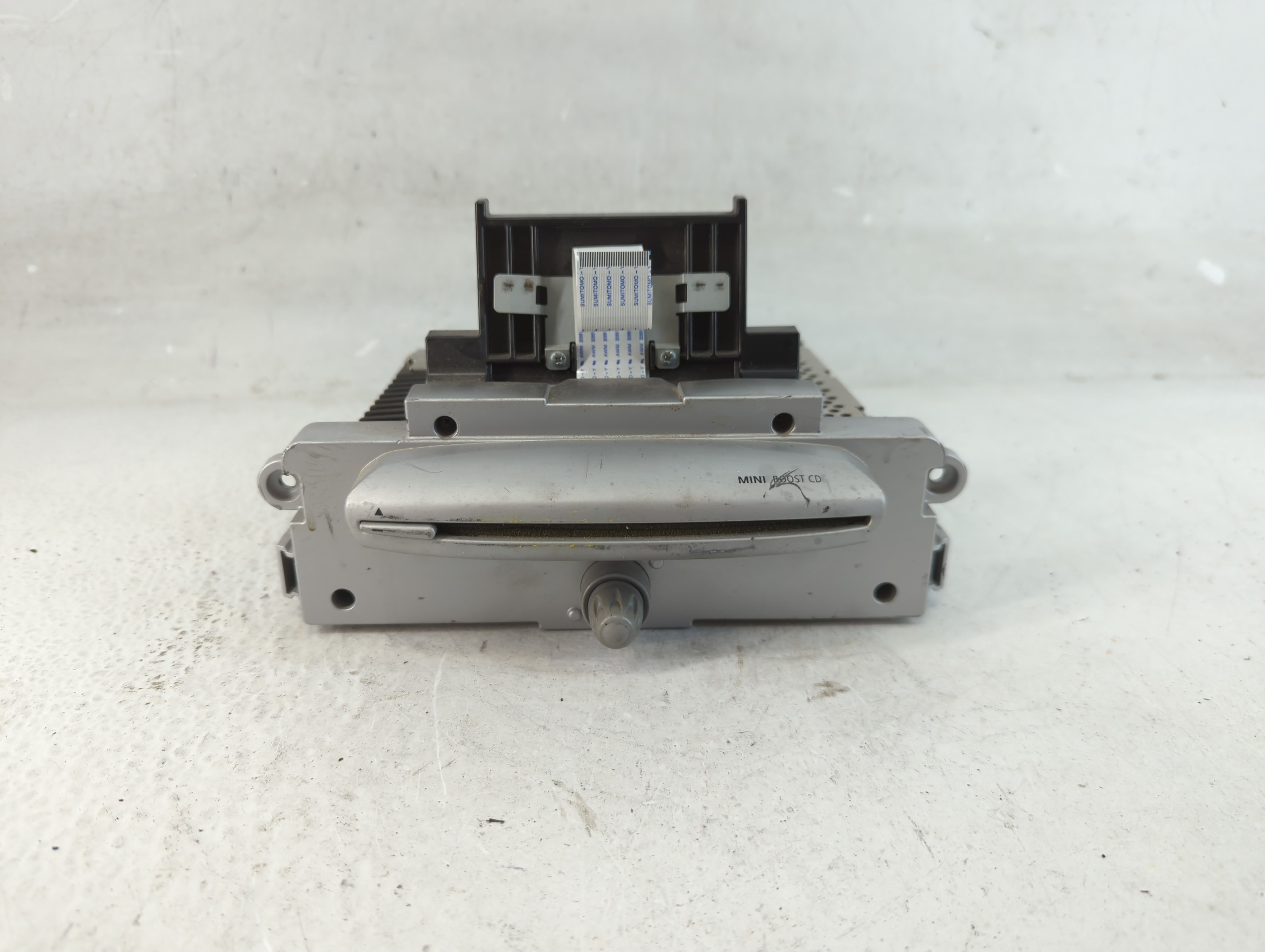 2008-2010 Mini Cooper Am Fm Cd Player Radio Receiver 1072241 - Oemusedautoparts1.com