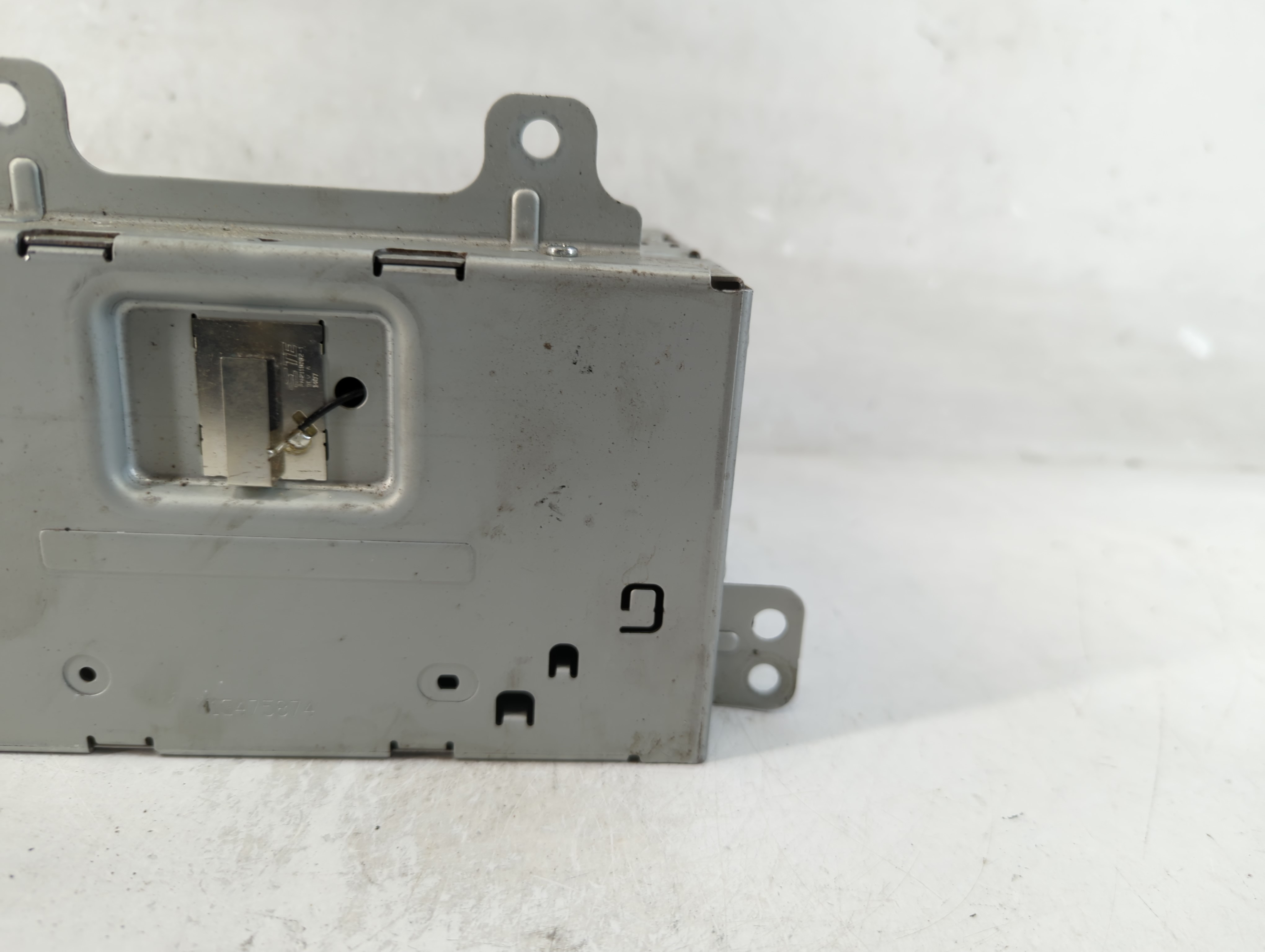 2008-2009 Bmw 328i Am Fm Cd Player Radio Receiver 1072255 - Oemusedautoparts1.com