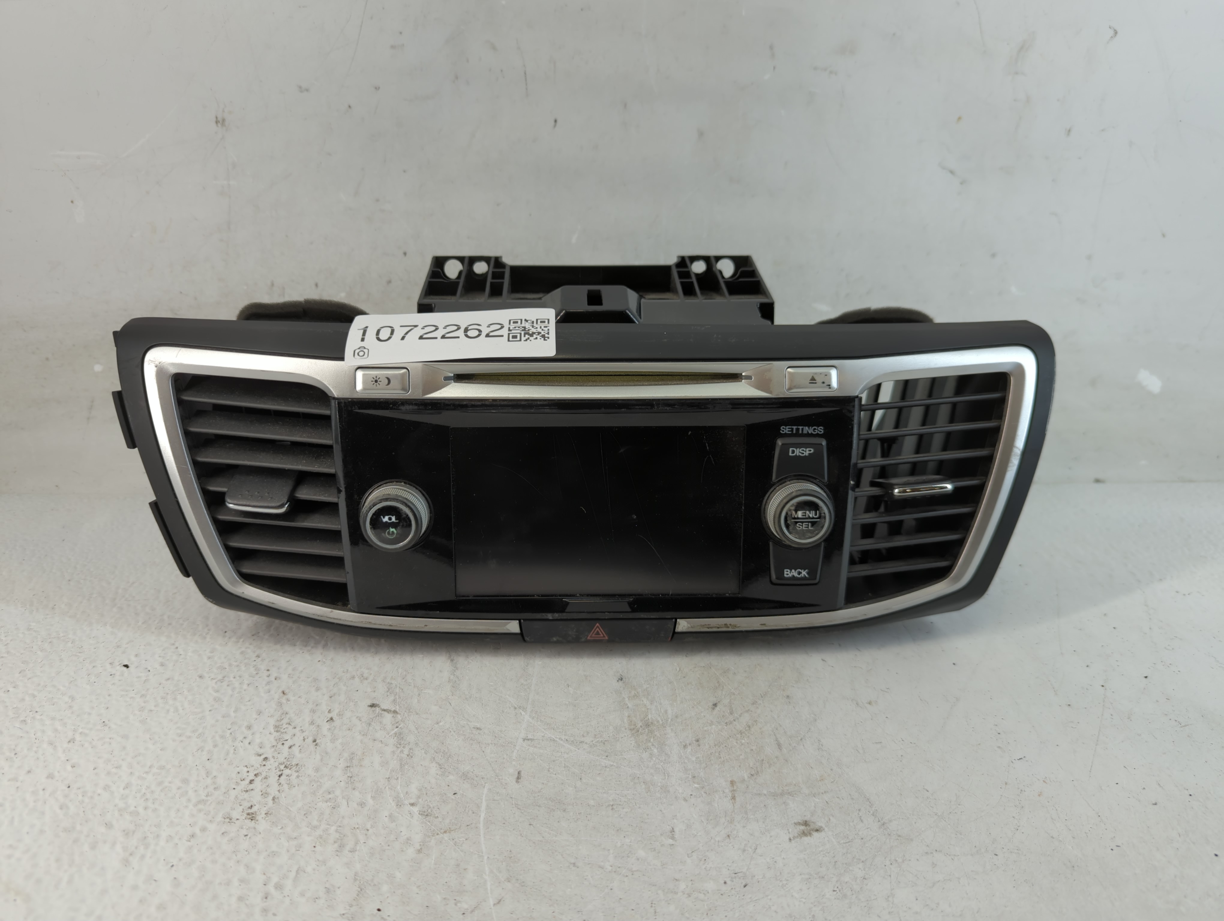 2014-2015 Honda Accord Am Fm Cd Player Radio Receiver 1072262 - Oemusedautoparts1.com