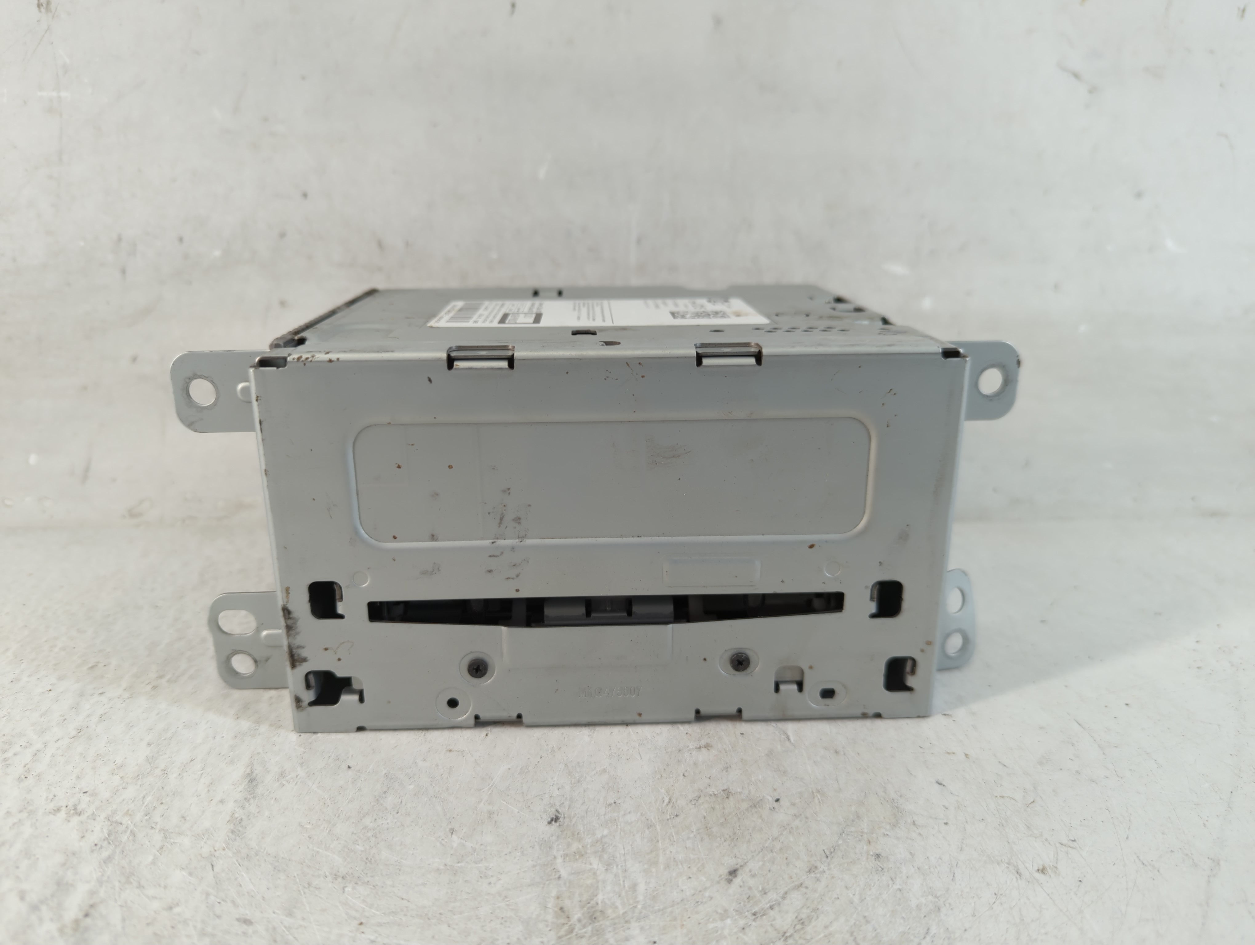 2014-2016 Chevrolet Malibu Am Fm Cd Player Radio Receiver 1072268 - Oemusedautoparts1.com