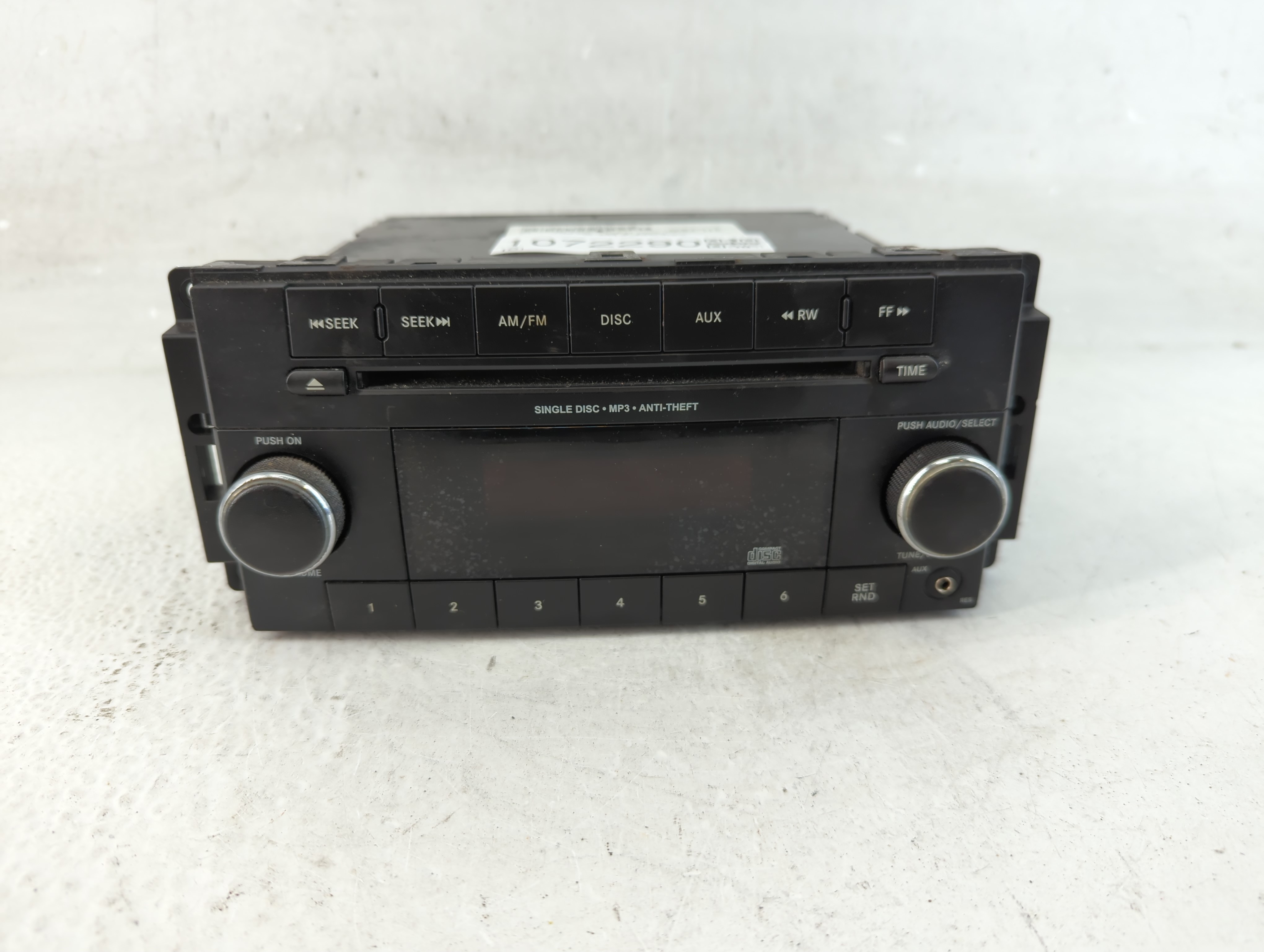 Dodge Caravan Am Fm Cd Player Radio Receiver 1072290 - Oemusedautoparts1.com