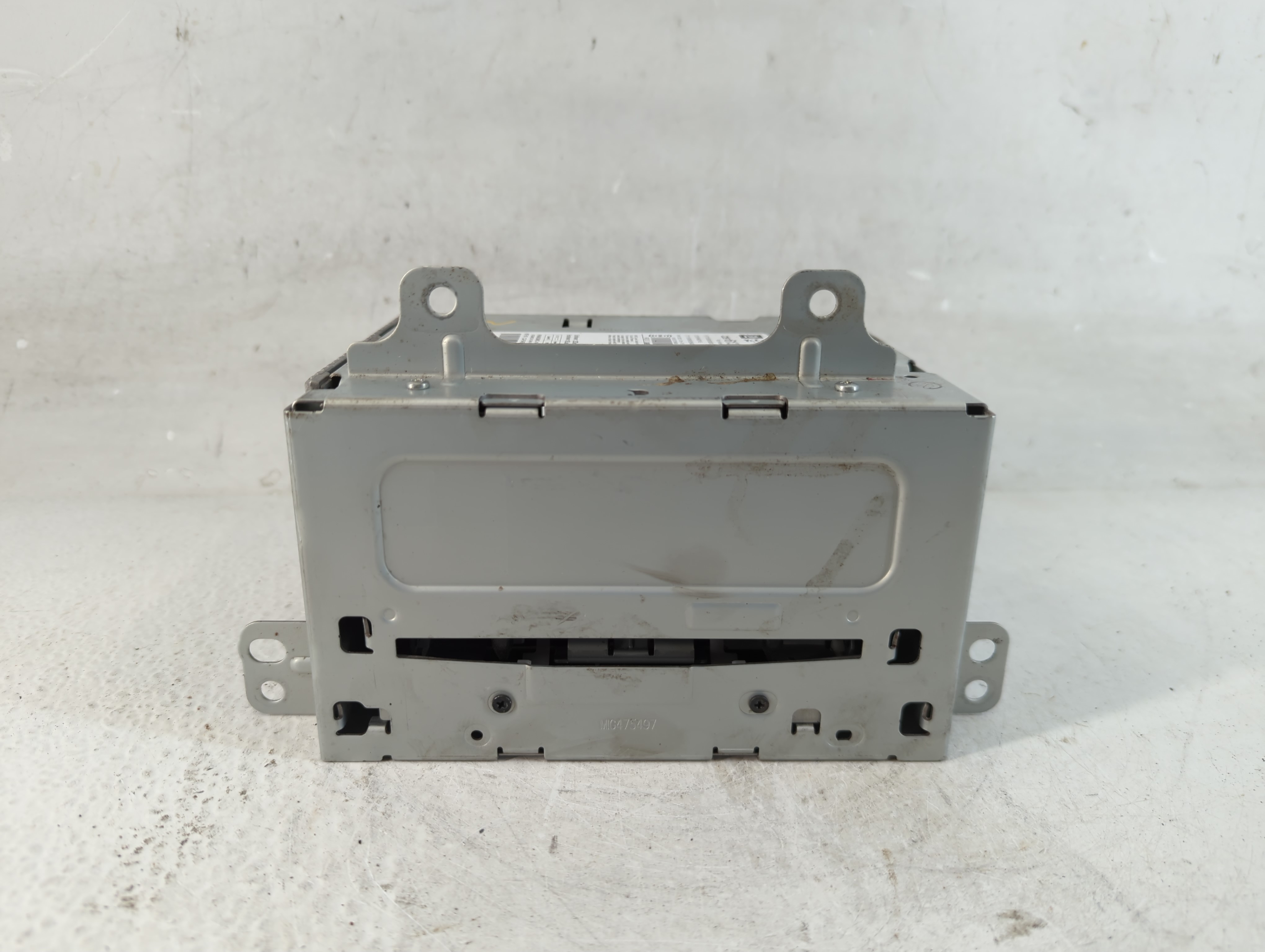 Picture of 2013-2016 Chevrolet Cruze Am Fm Cd Player Radio Receiver 1072307