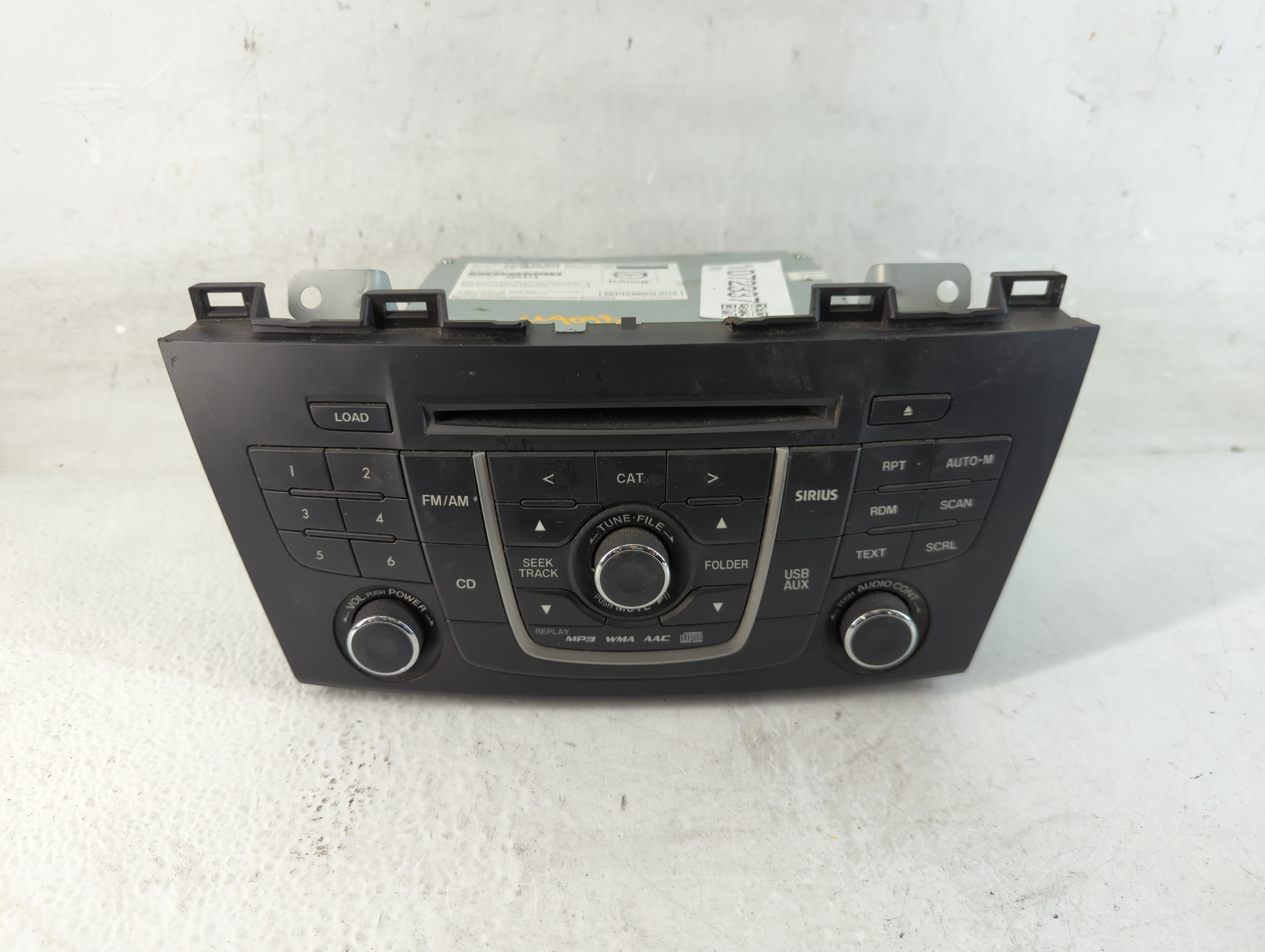 2013-2017 Mazda 5 Am Fm Cd Player Radio Receiver 1072337 - Oemusedautoparts1.com